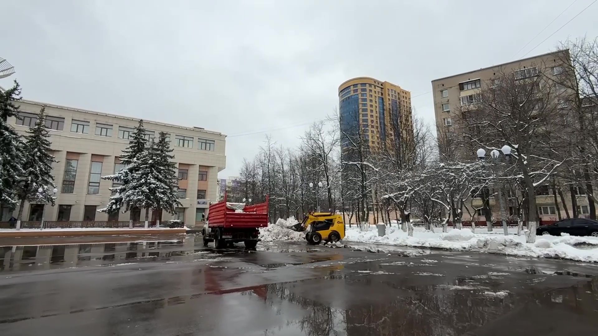 реутов, снег, снегопад, уборка, трактор бобкэт, снегопад зион,