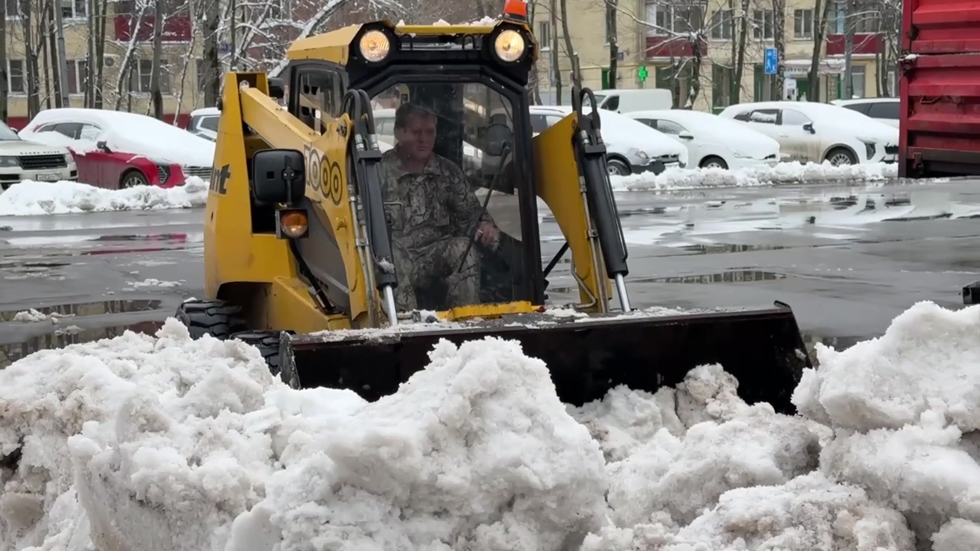 реутов, снег, снегопад, уборка, трактор бобкэт, снегопад зион,