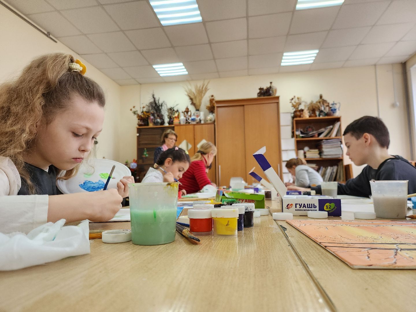 ногинск, жены участников сво, рисование, мастер класс, общество, художник,