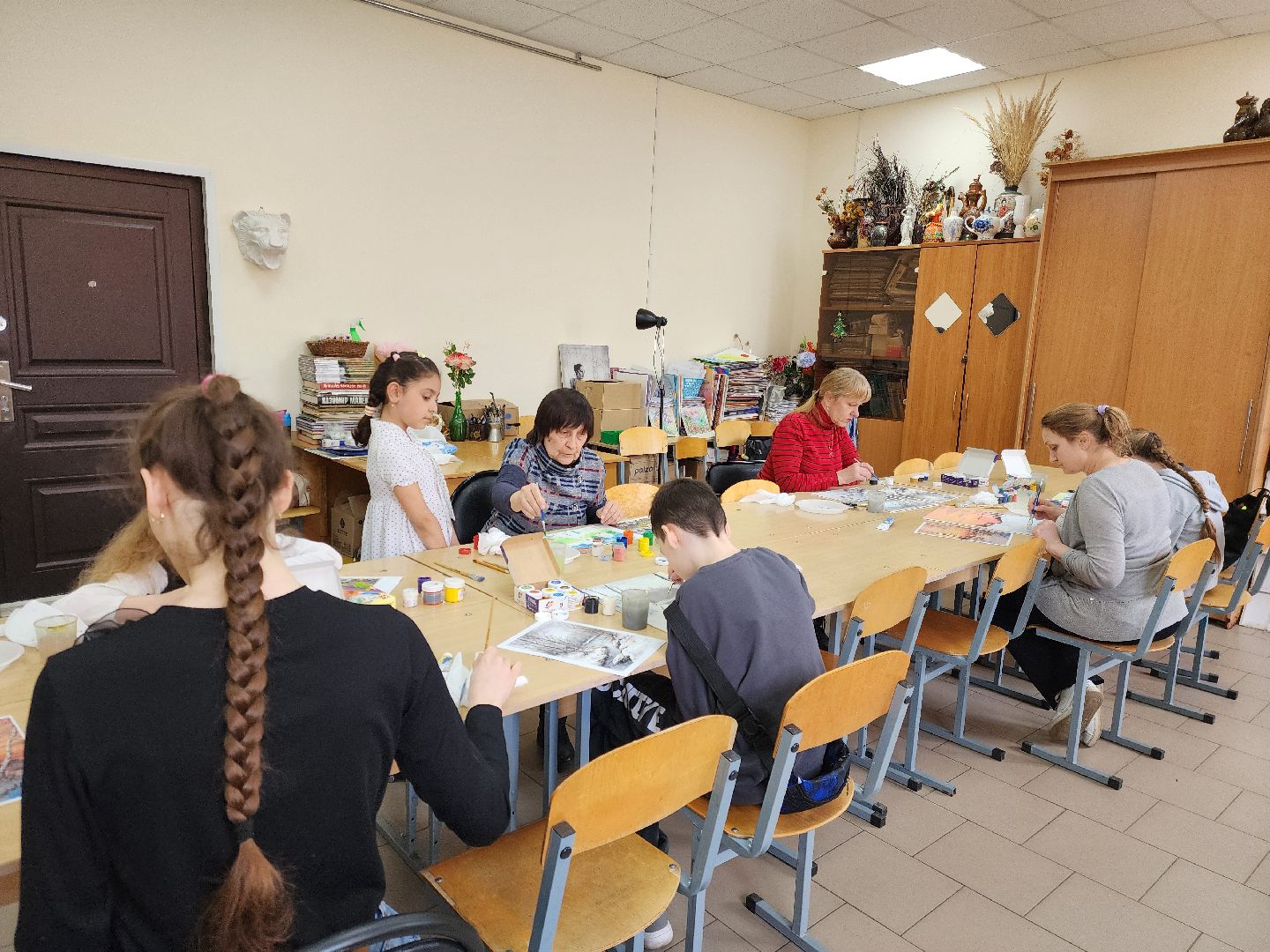 ногинск, жены участников сво, рисование, мастер класс, общество, художник,