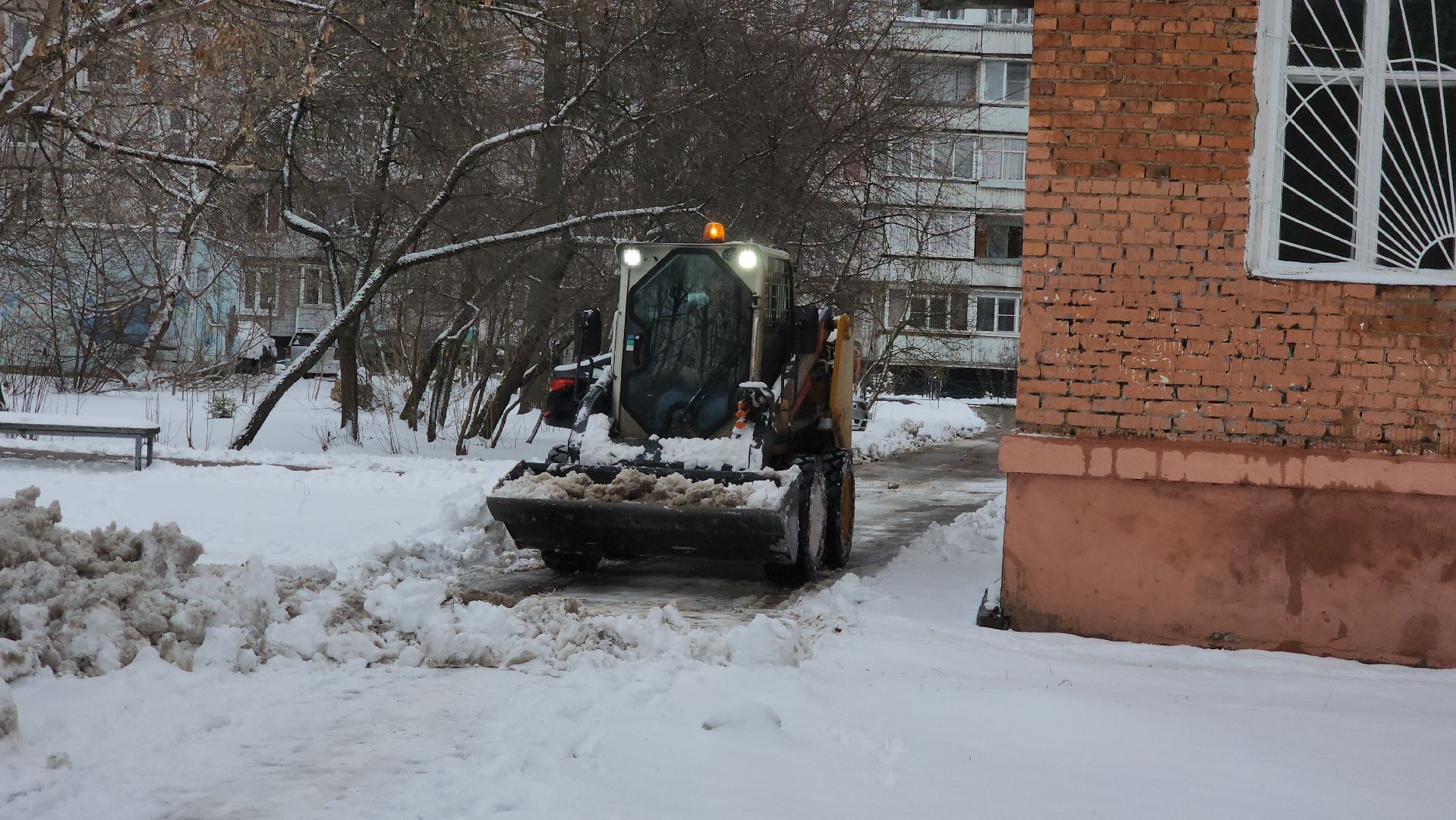 Уборка снега, Лобня, Снег,