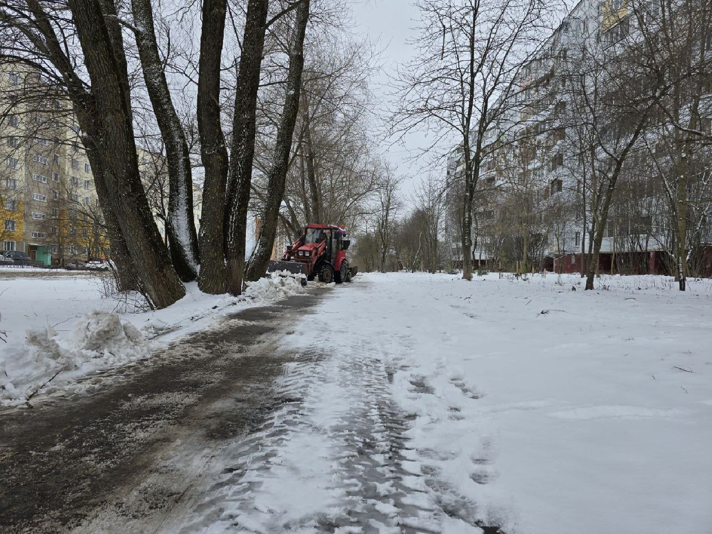 можайск, можайский муниципальный округ, подмосковье, жкх, уборка снега, циклон Зион, коммунальщики,снегопад, дворники,