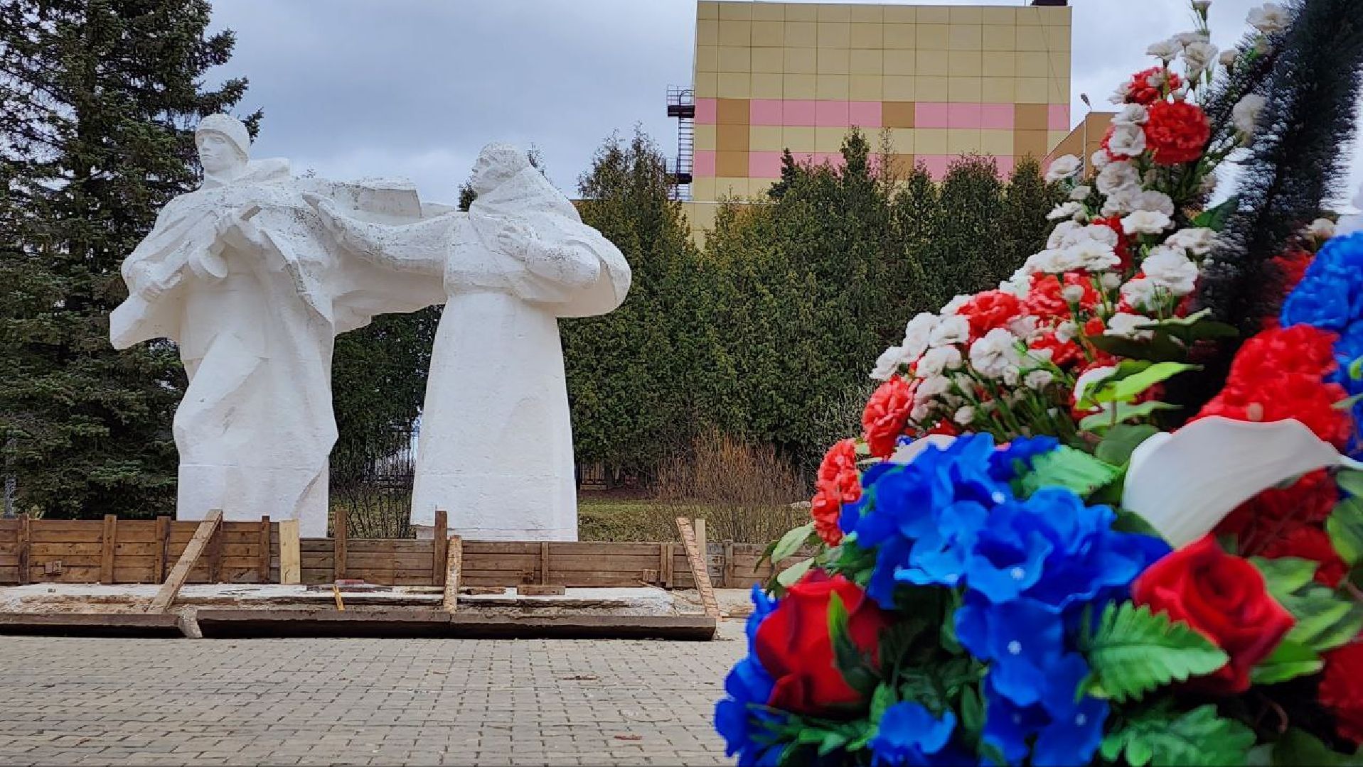 Талдом, Запрудня, Вечный огонь, День Победы,