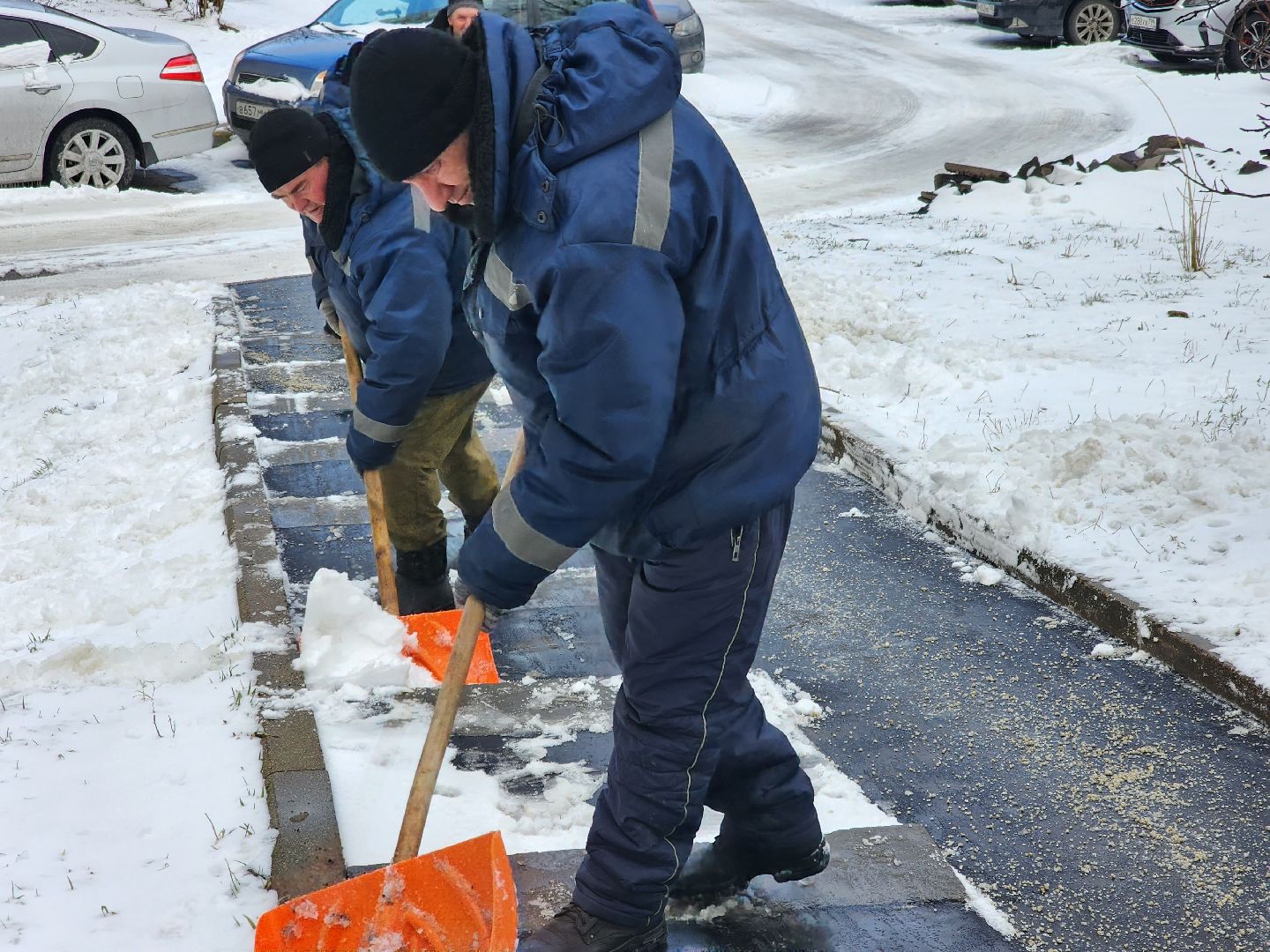 долгопрудный, уборка снега, дворники, коммунальщики, специальная техника, снегопад,