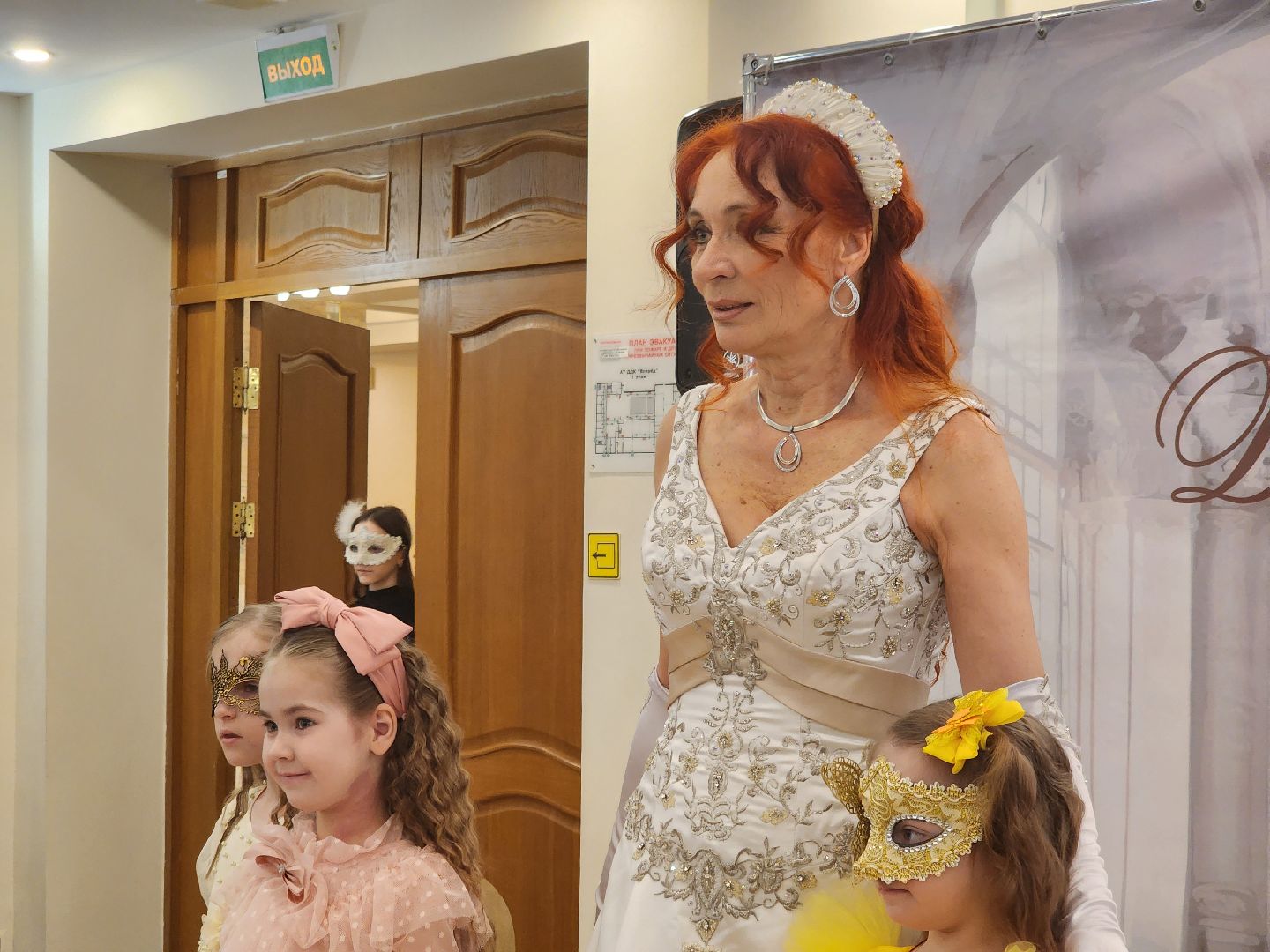 долгопрудный,городской бал, кмц долгопрудный, дк вперед, гусары, золушка,