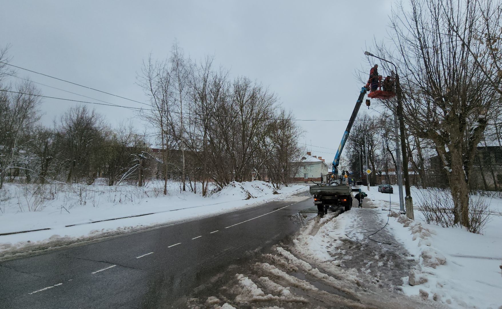 серпухов, улица крюкова, ремонт уличного освещения, жкх,