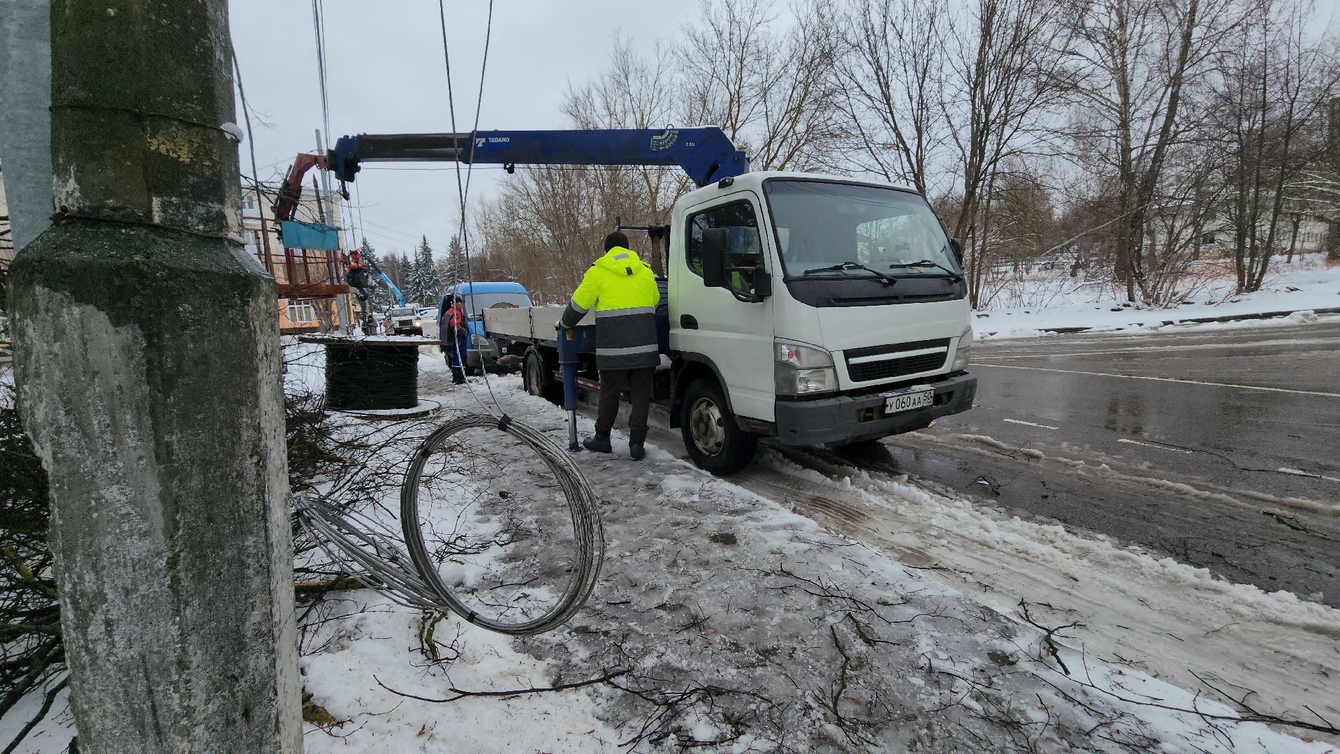 серпухов, улица крюкова, ремонт уличного освещения, жкх,