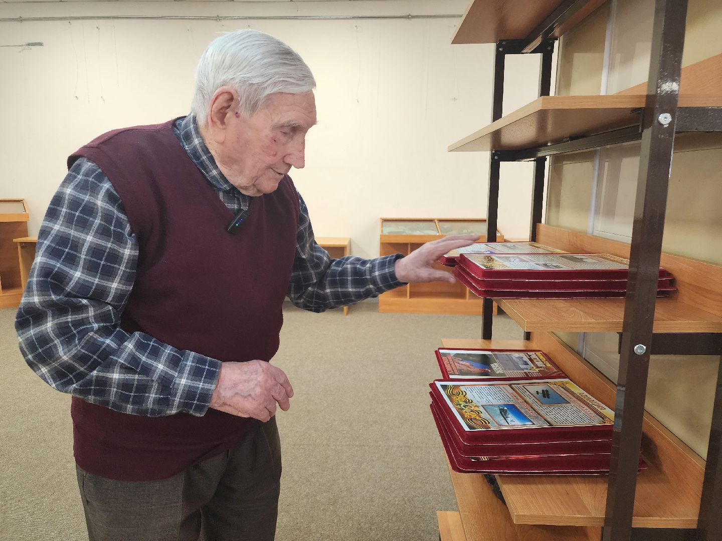 фрязино, 80-летие победы, музейно-выставочный комплекс, патриотическое воспитание, открытие выставки, ветеран вов,