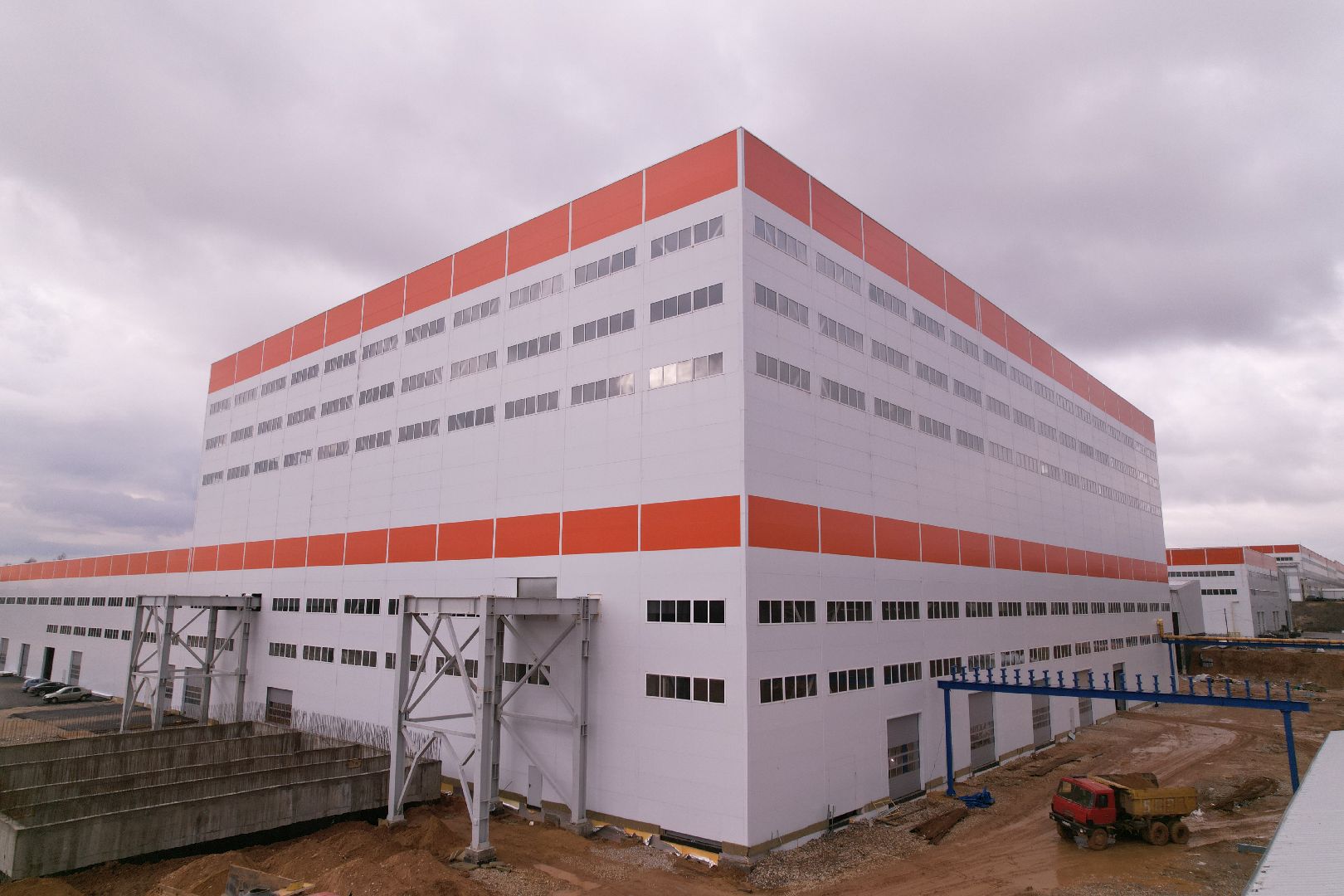 видео с коптера, строительство производственного предприятия в можайске,