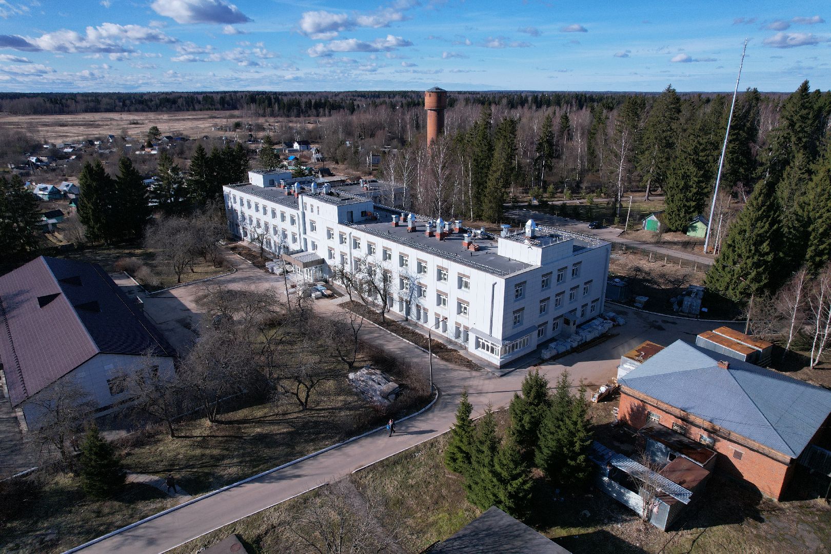видео с коптера, волоколамская больница, строительство осташевского отделения, медицина волоколамска,
