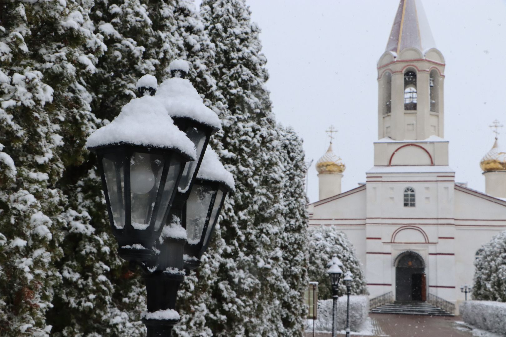 серебряные пруды, апрельский снег,