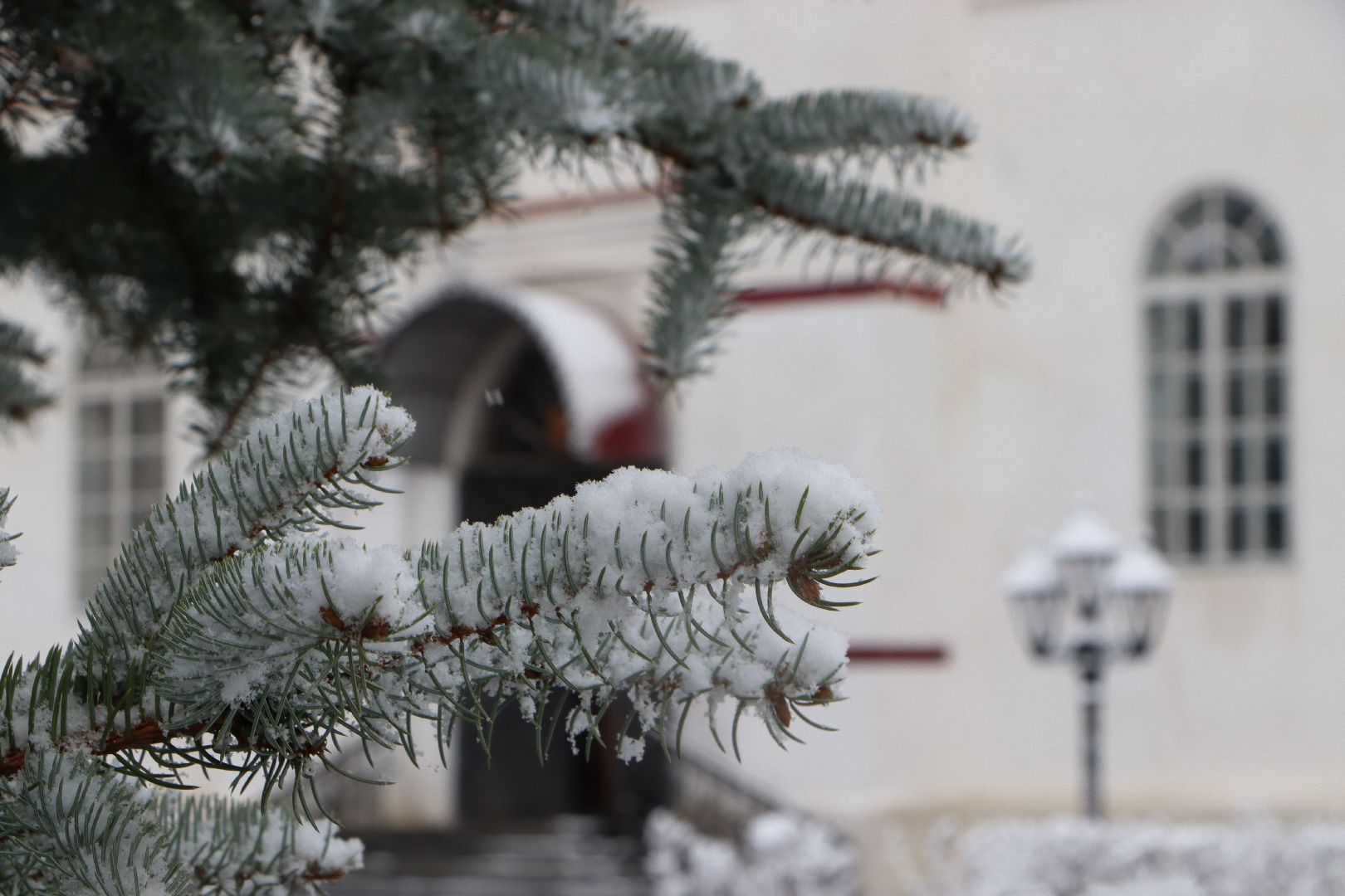 серебряные пруды, апрельский снег,