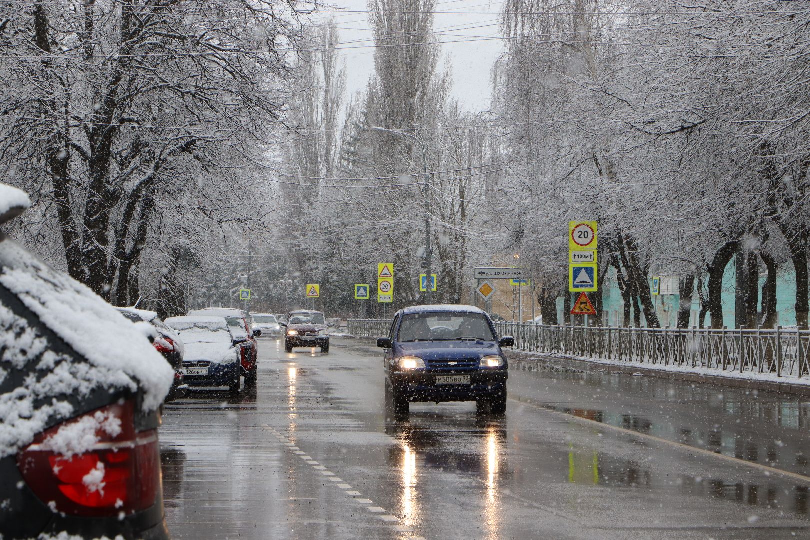 серебряные пруды, апрельский снег,