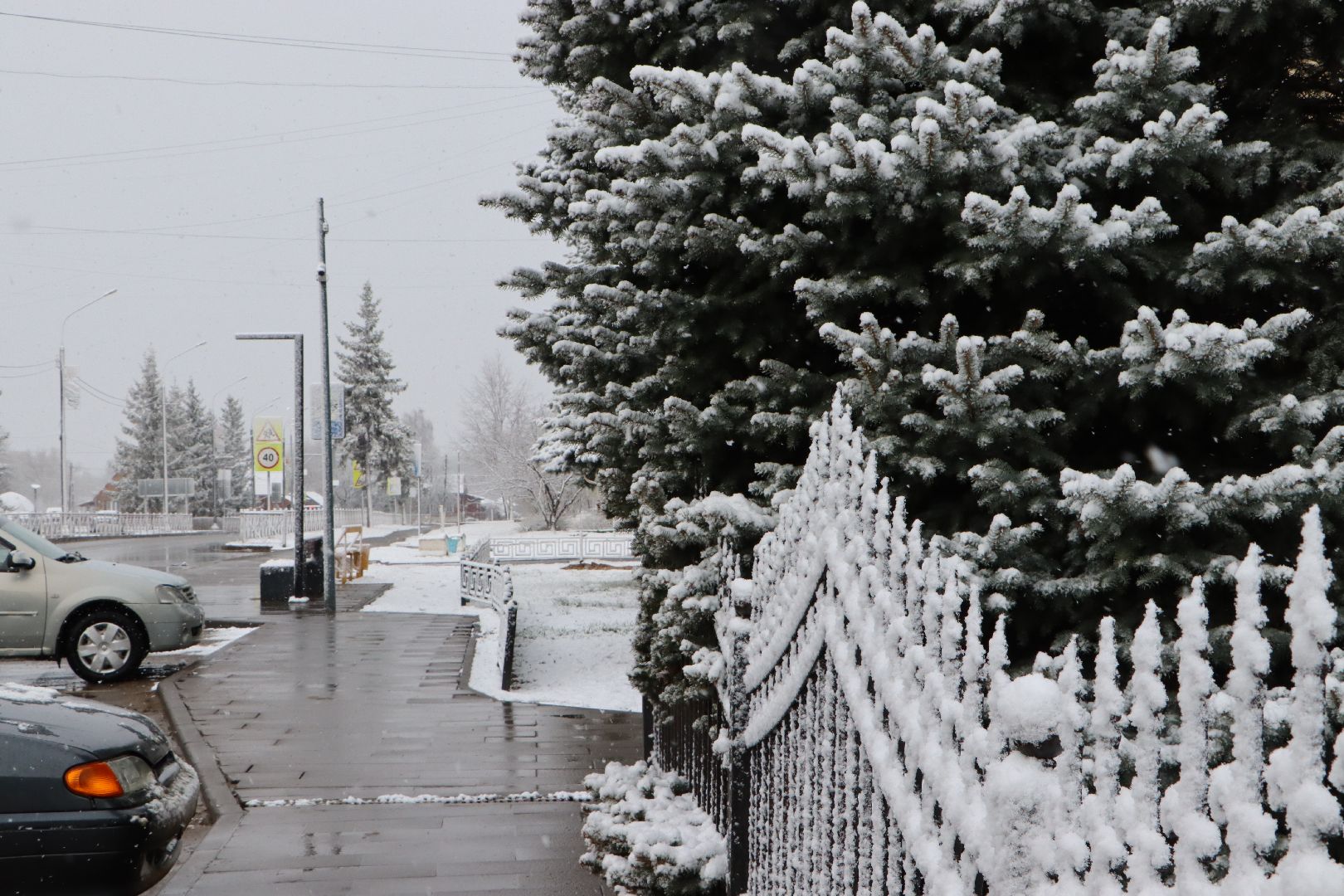серебряные пруды, апрельский снег,