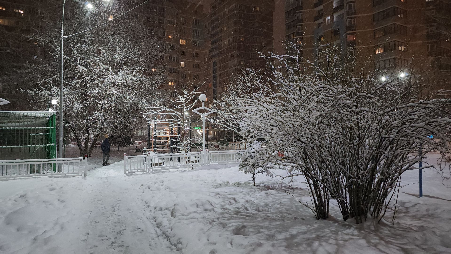 люберцы, сход снега, мокрый снег, автомобили,
