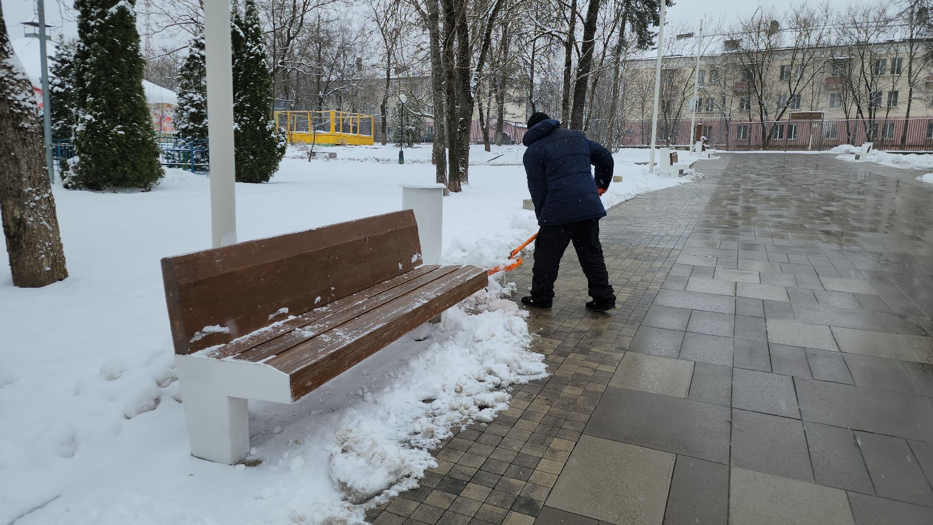 Снег, Уборка снега, Истра, Парк,