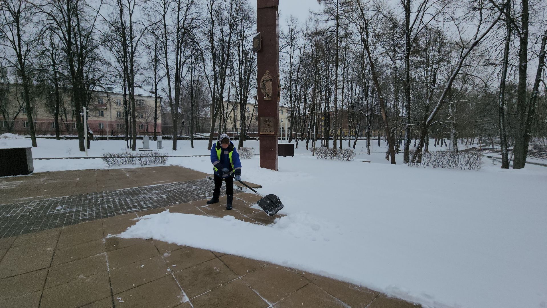 Снег, Истра, уборка снега, Парк,