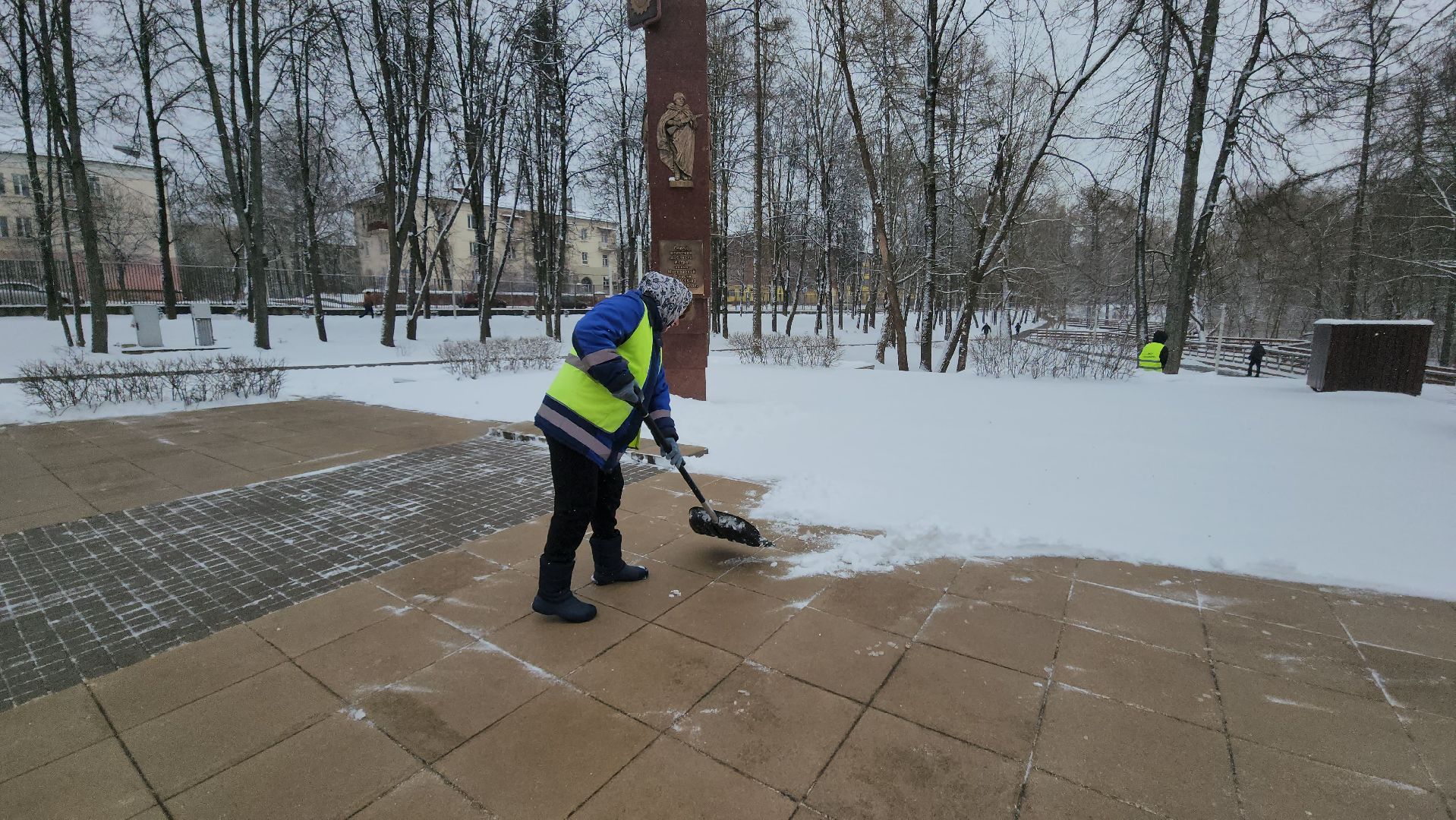 Снег, Истра, уборка снега, Парк,