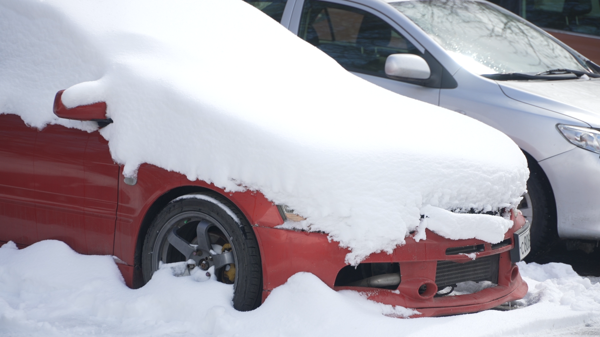 уборка снега, власиха жкх, снег в апреле, микрорайон заозерный, власиха заозерный,
