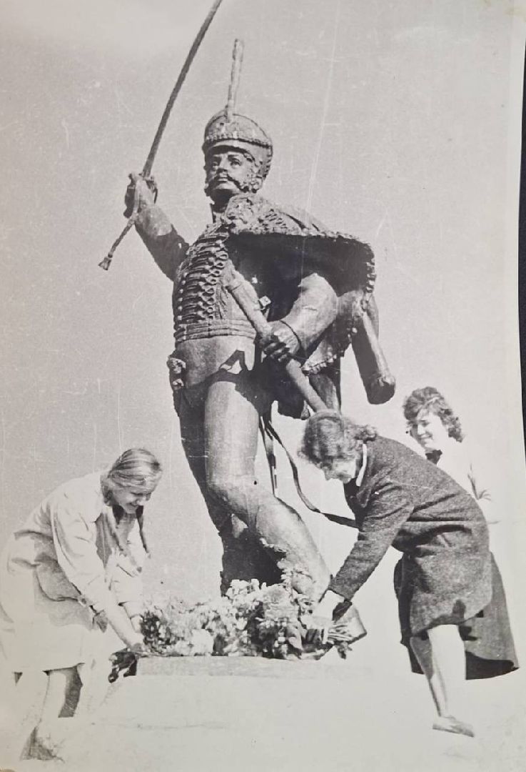 наро-фоминский городской округ, верея, памятник Дорохову, реставрация памятника, туризм в подмосковье,