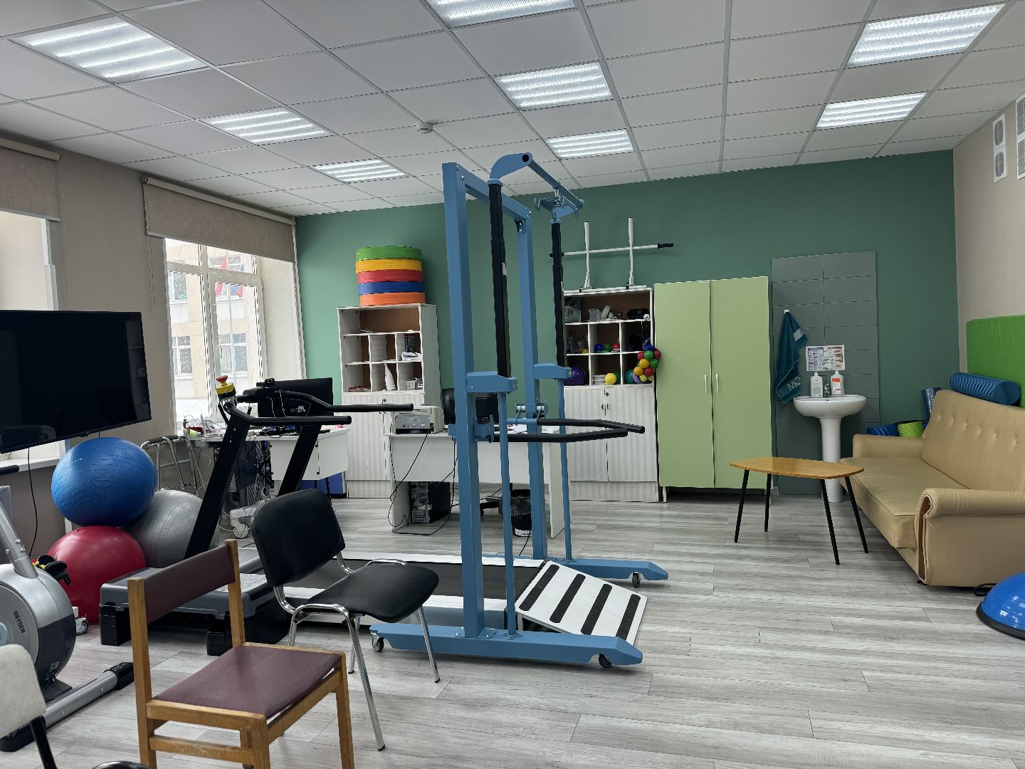 перелом, тяжелая травма, врачи ленинского округа, видновская клиническая больница,