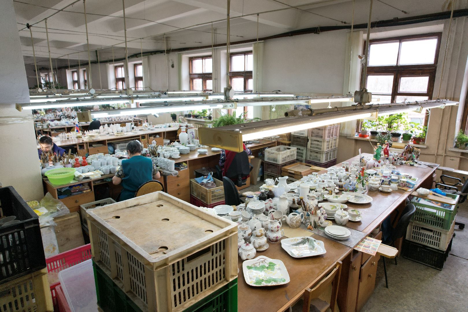 видео с коптера, фарфоровый завод в талдоме, производство фарфора,