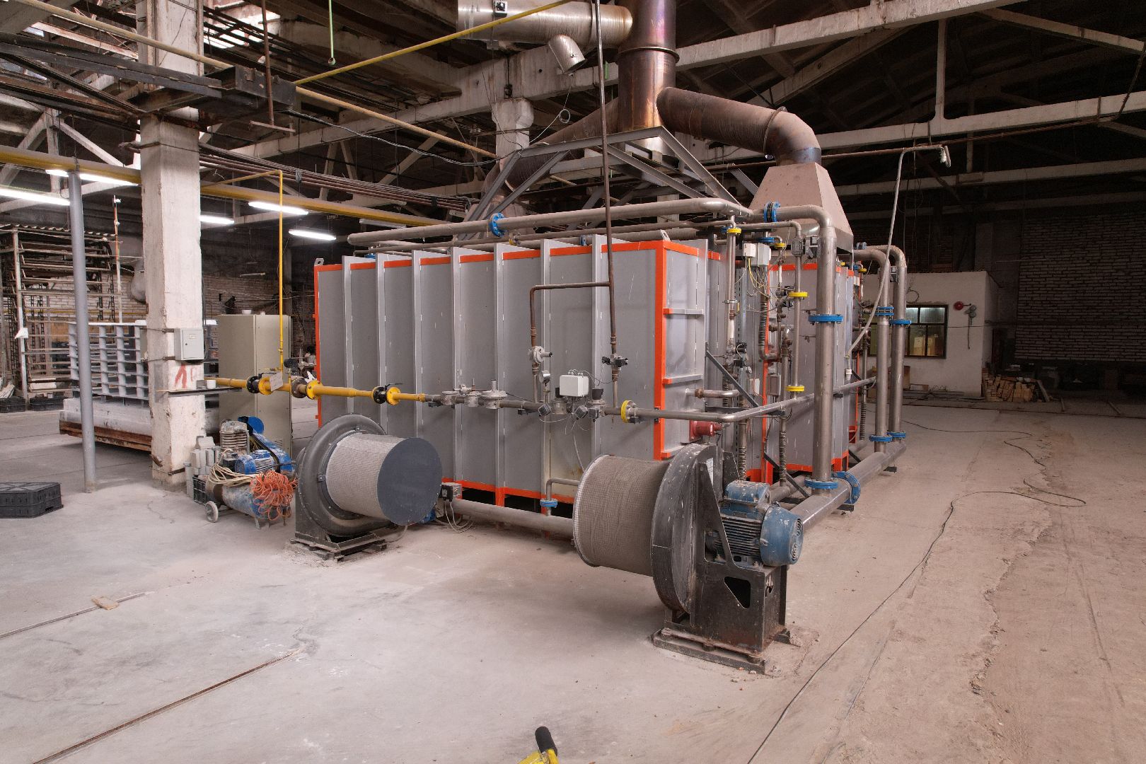 видео с коптера, фарфоровый завод в талдоме, производство фарфора,