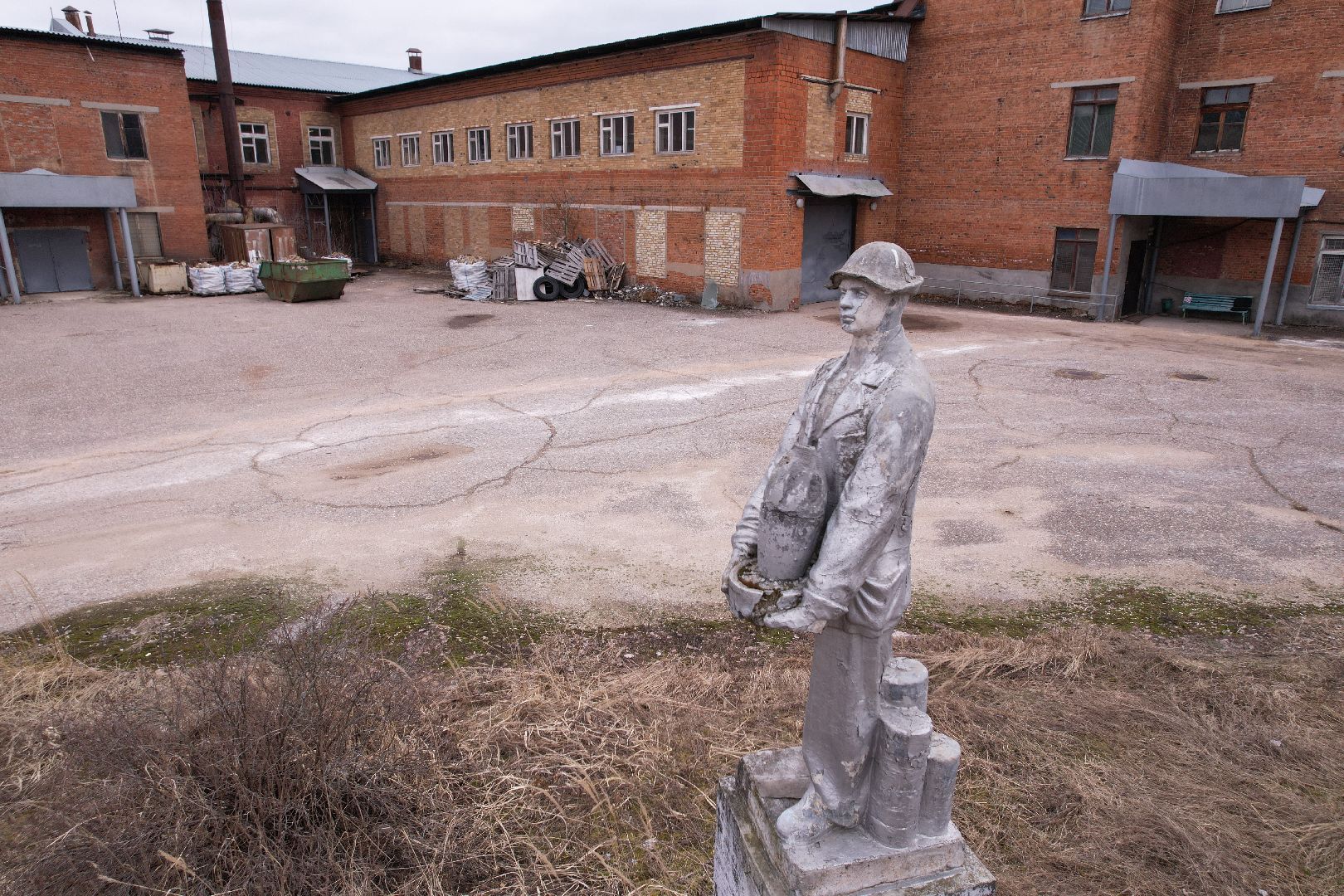 видео с коптера, фарфоровый завод в талдоме, производство фарфора,
