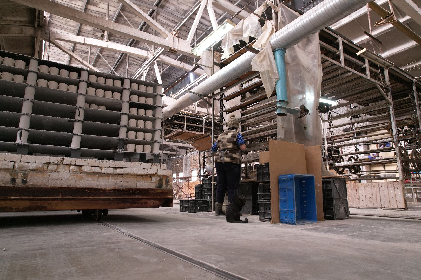 видео с коптера, фарфоровый завод в талдоме, производство фарфора,