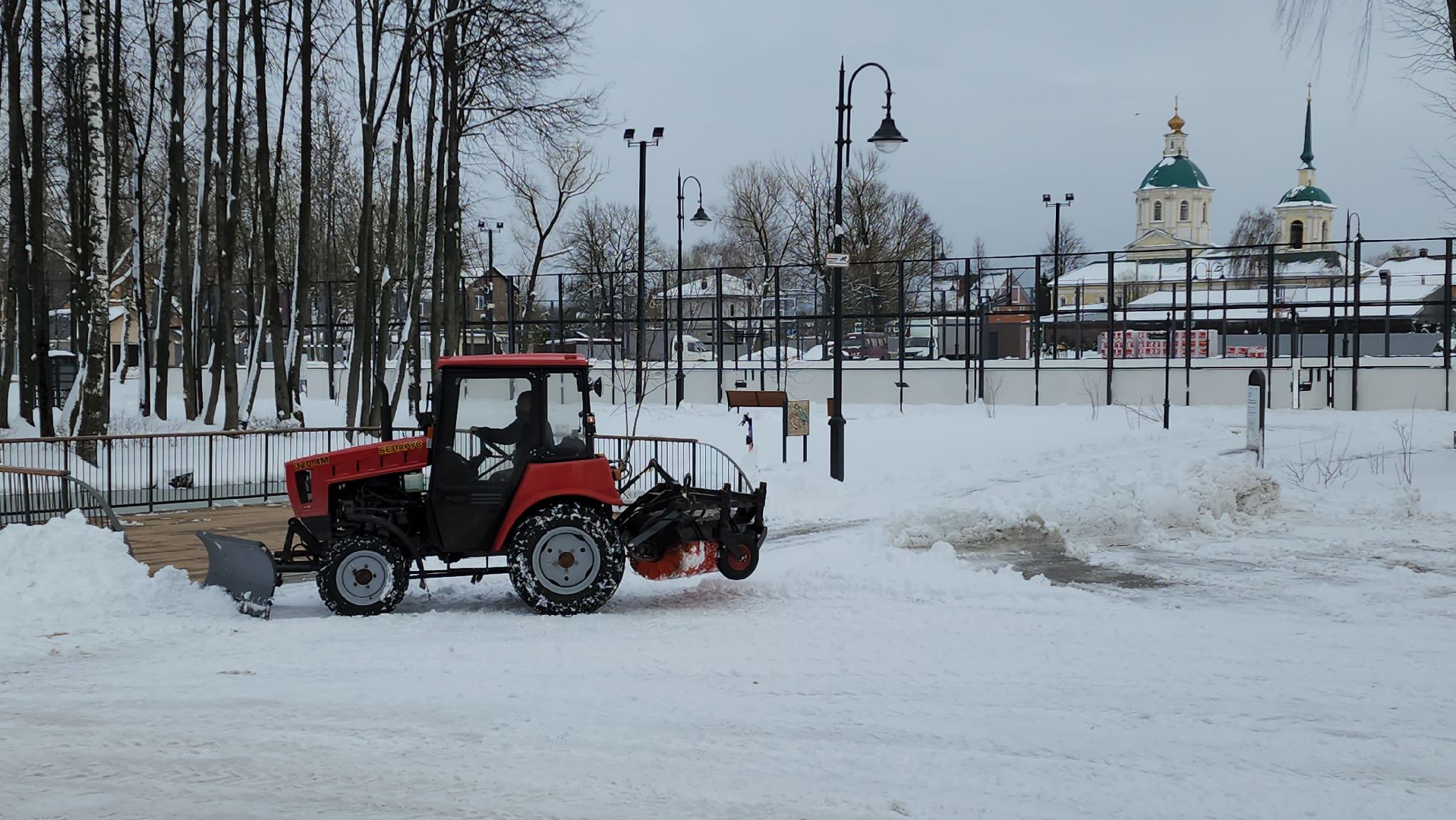 Уборка снега, Снег, Парк, коммунальная техника, Лобня,