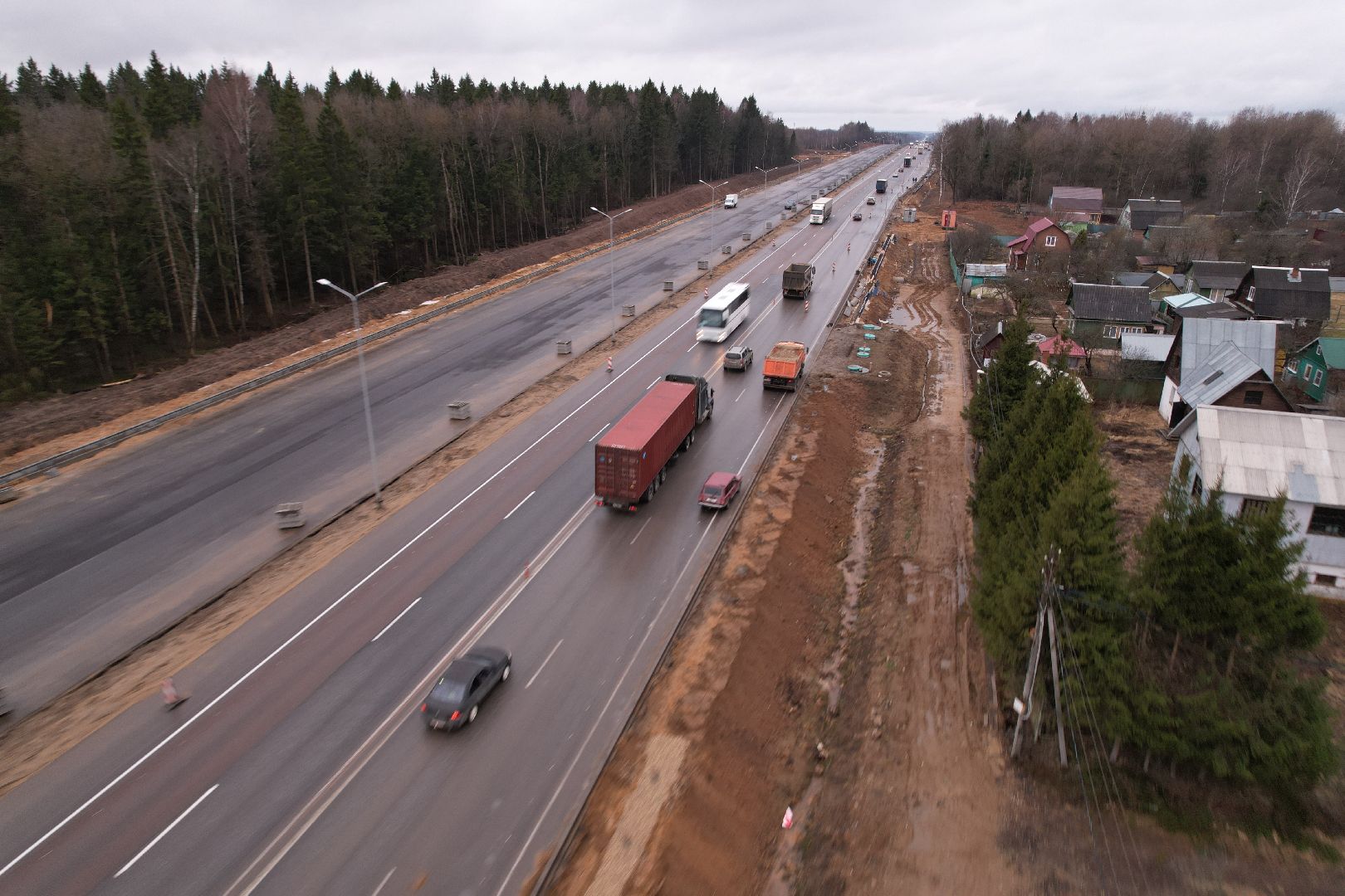видео с коптера, расширение трассы м-1, строительные работы на м-1,