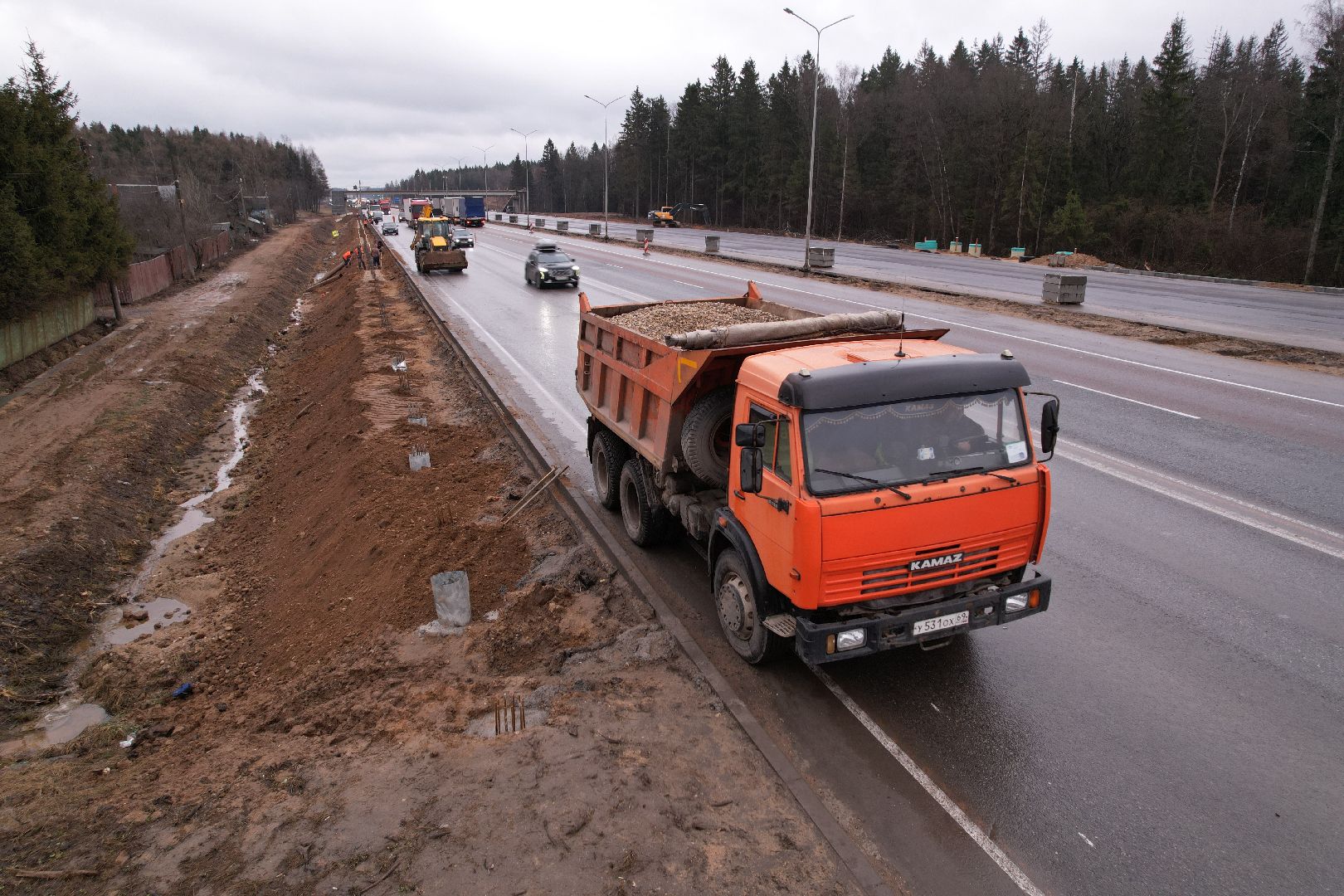 видео с коптера, расширение трассы м-1, строительные работы на м-1,