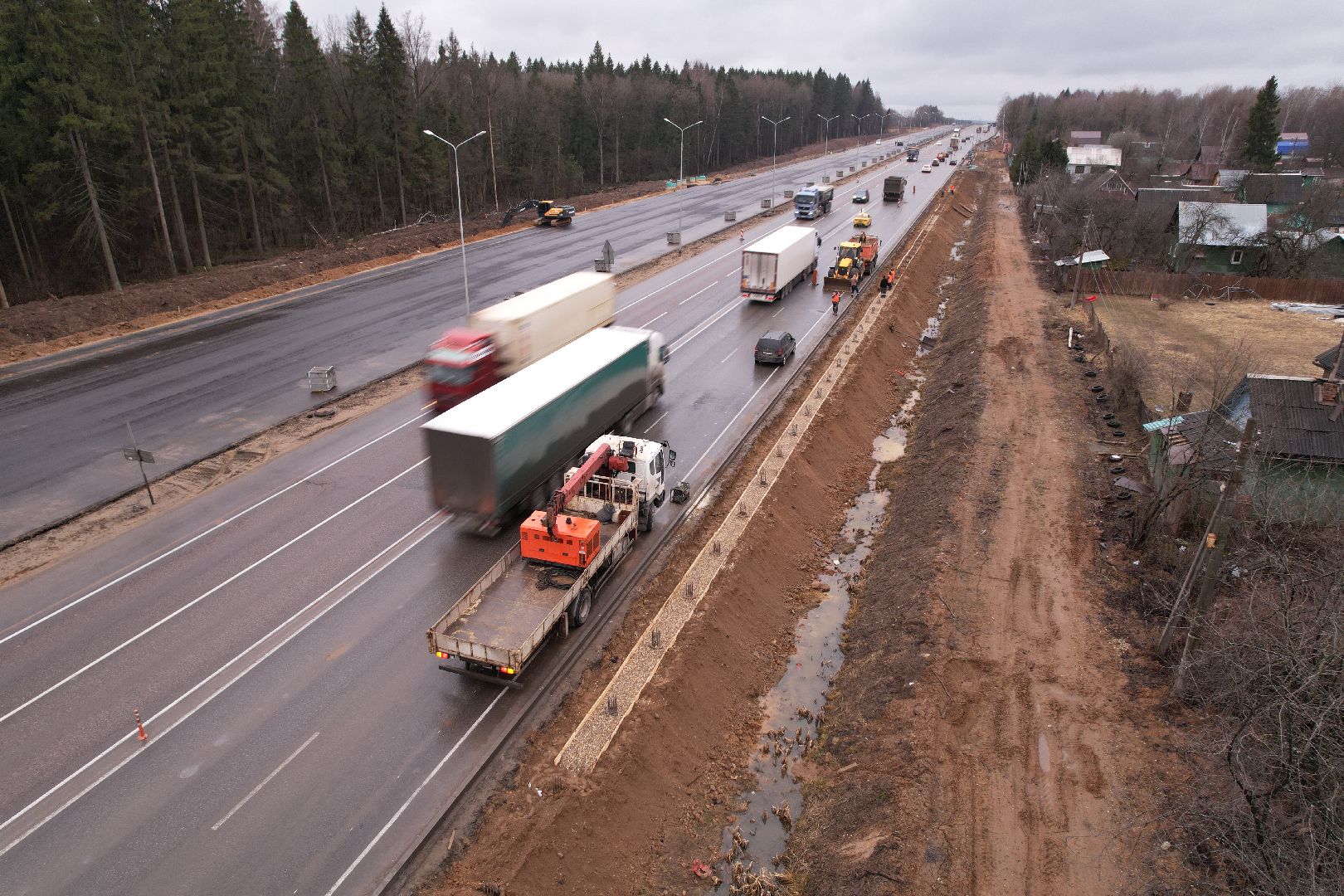 видео с коптера, расширение трассы м-1, строительные работы на м-1,