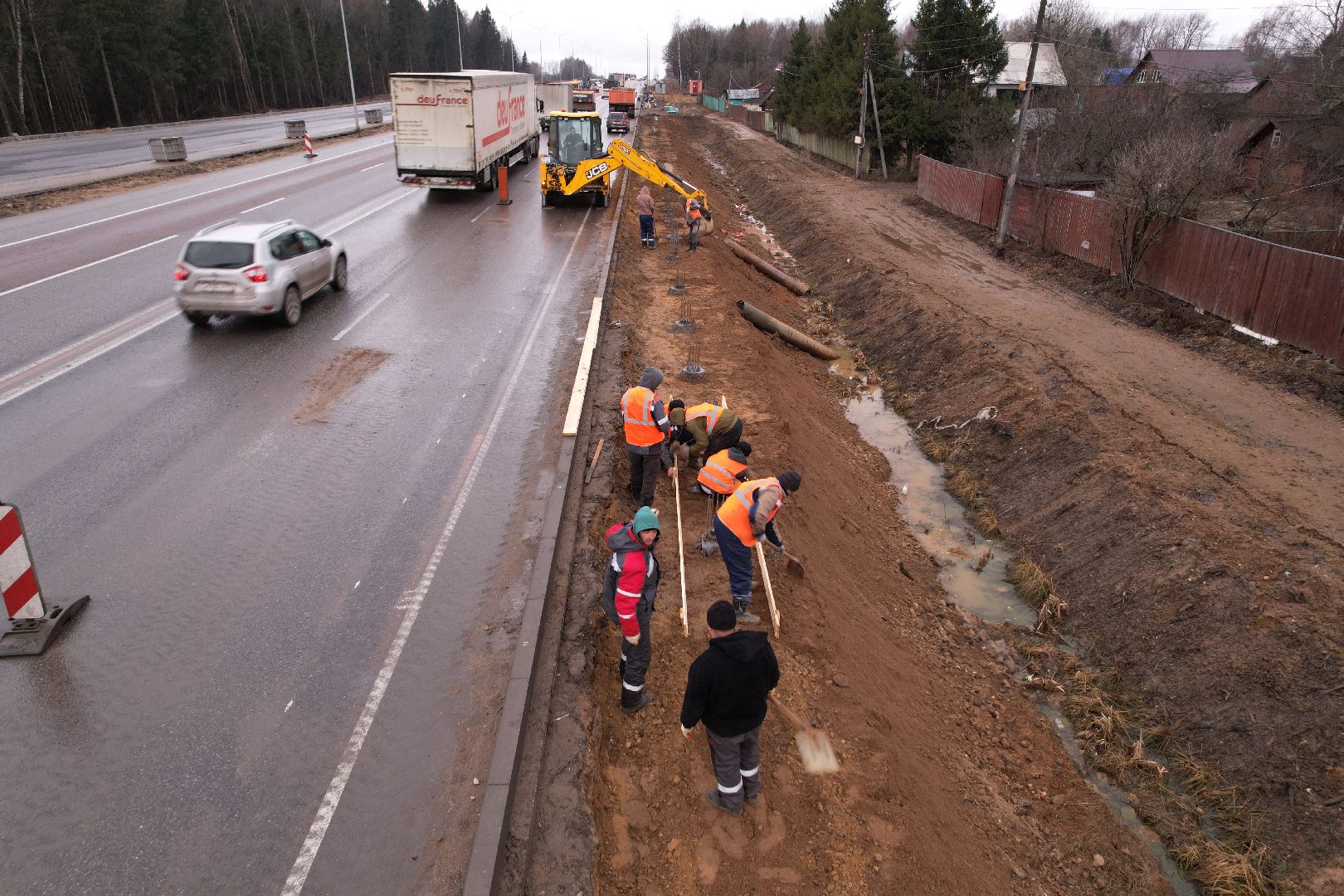 видео с коптера, расширение трассы м-1, строительные работы на м-1,