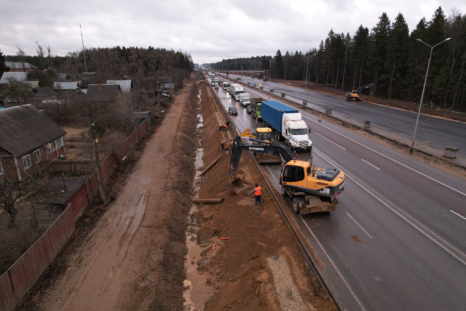 видео с коптера, расширение трассы м-1, строительные работы на м-1,