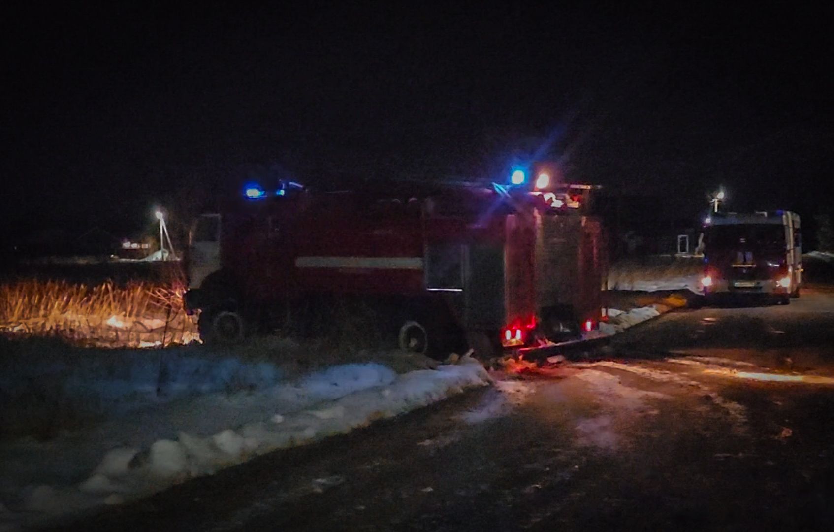 Пожар в Заворово, Ночной пожар в Раменском округе, Пожарные,