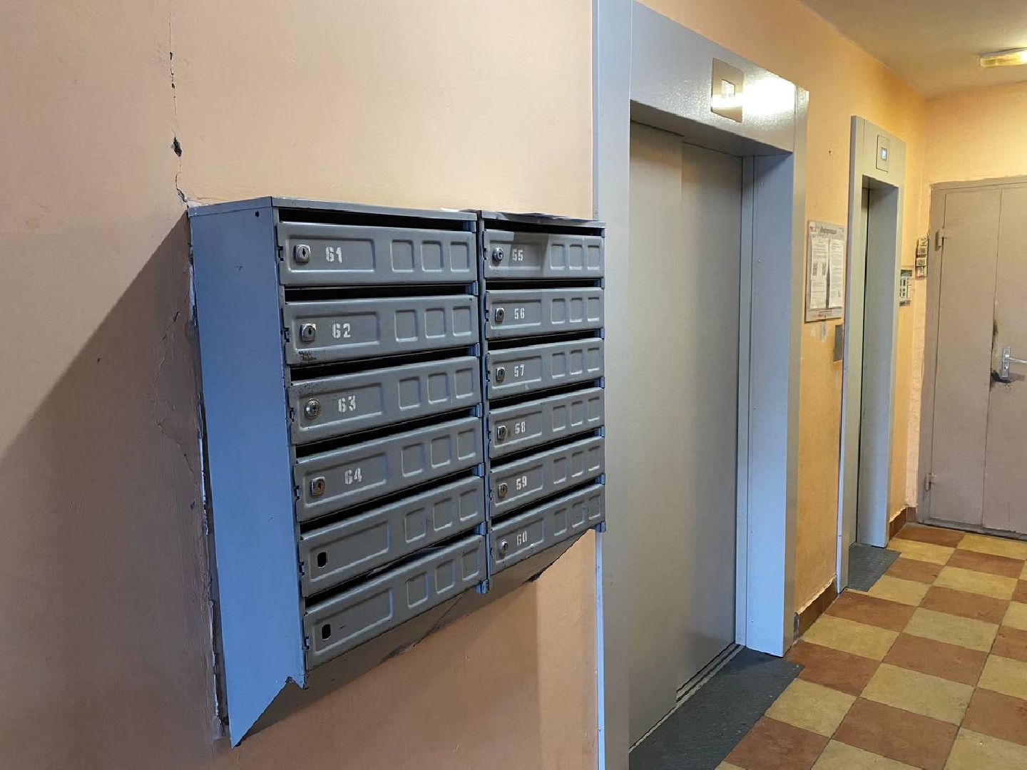 новый лифт, замена лифта, Новые лифты на Оптическом переулке, новые лифты в Красногорске,