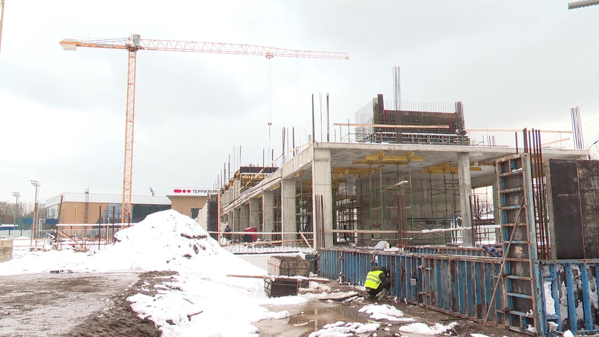 реутов, спорт, строительство академии, футбольное поле,