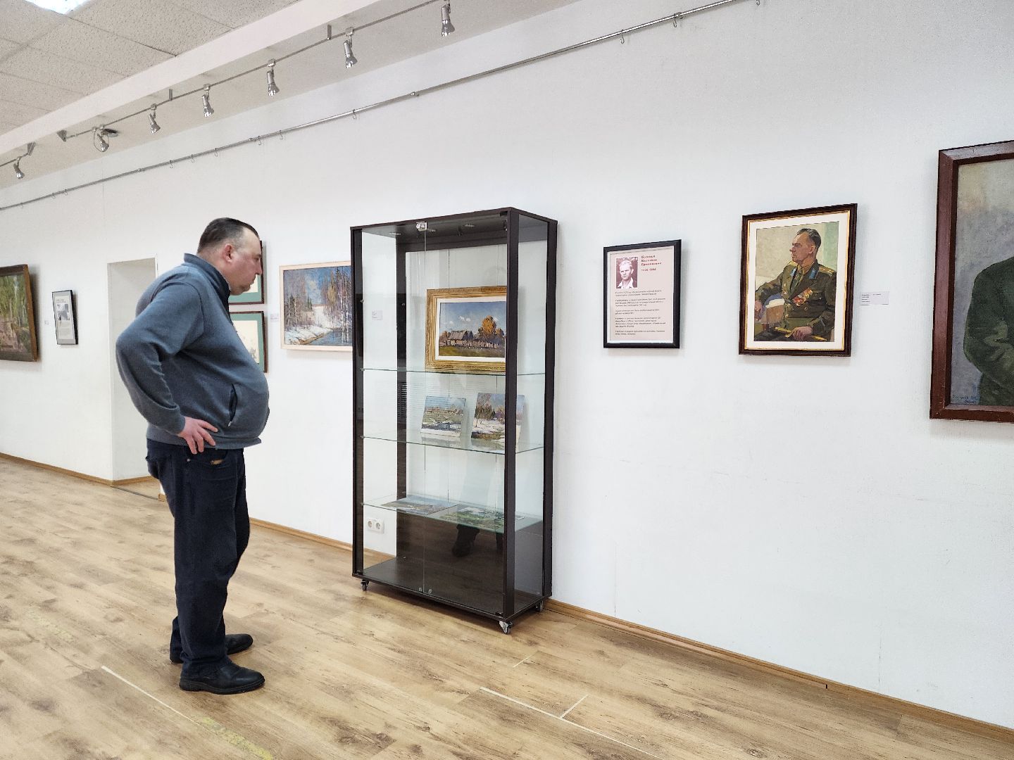 электросталь, общество, культура, память, выставка, художник, великая отечественная война,