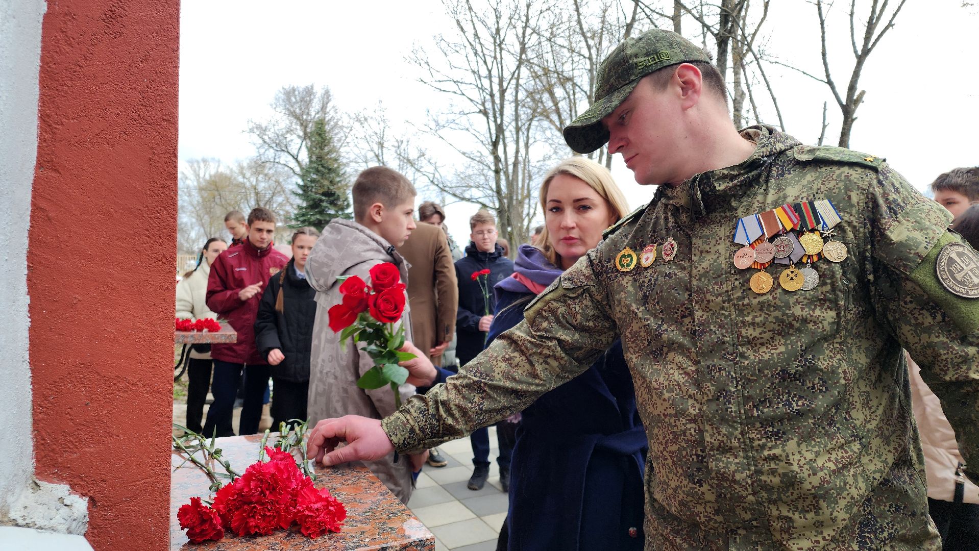 кашира, сво, герои сво, мемориальная доска, митинг, школа,