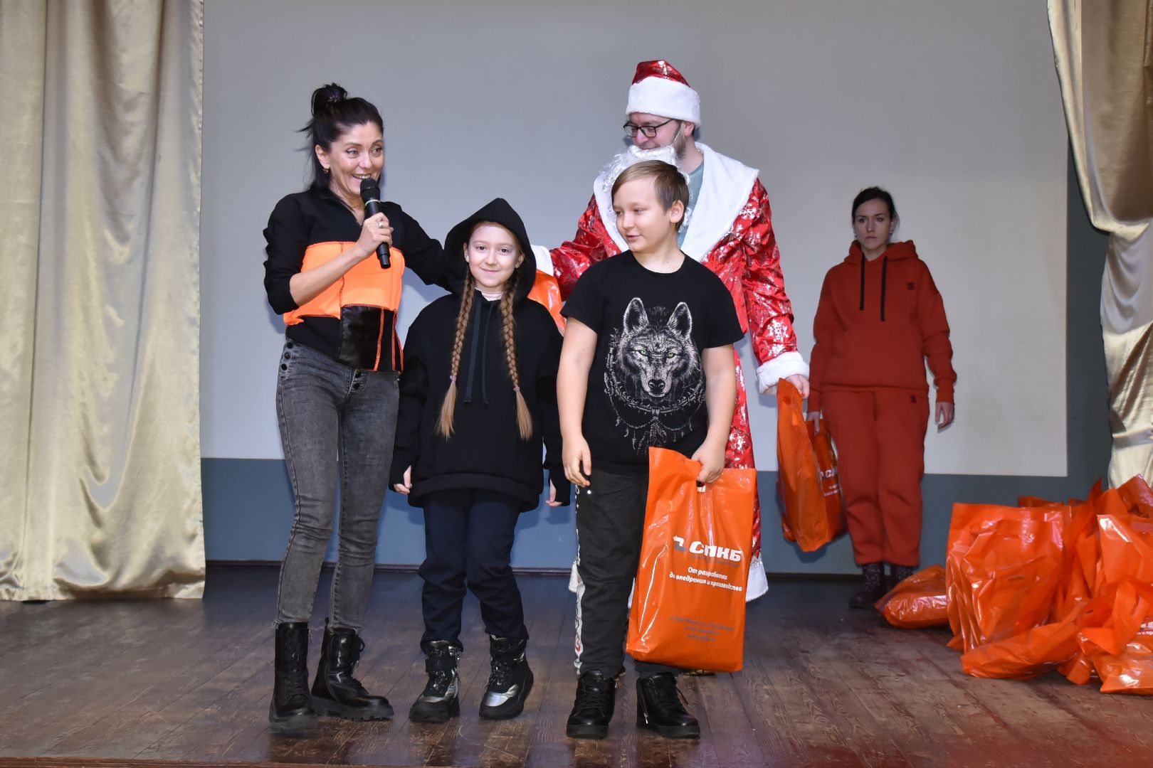 Подольск, благотворители, премия