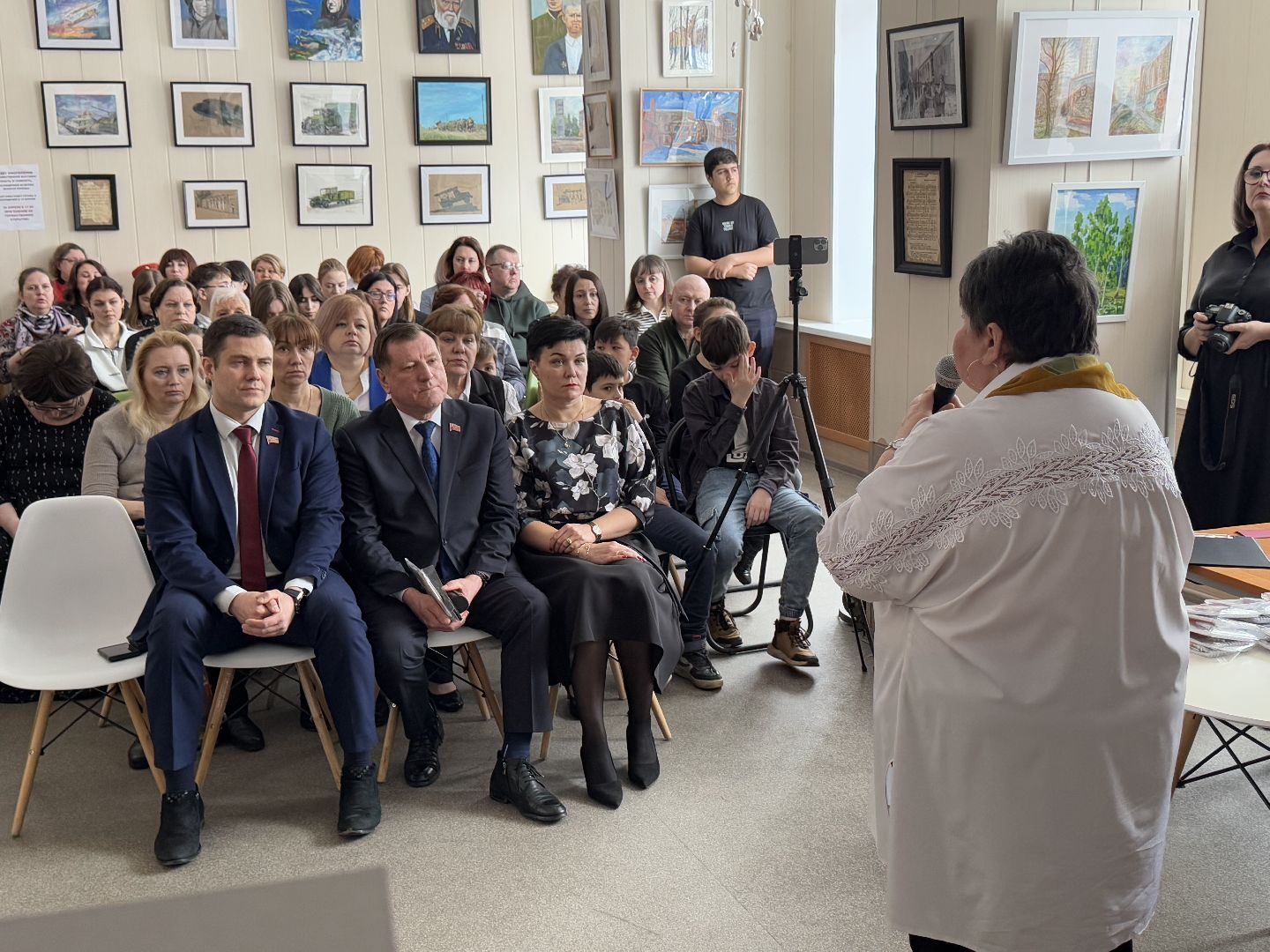 поэты ВОВ, творчество, литература, балашиха, библиотека тютчева, библиохолл,