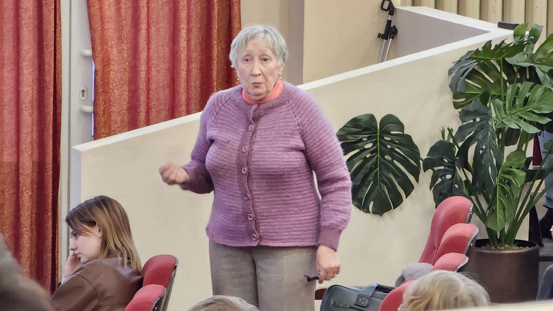 ЖКХ, открытый микрофон, Управдом, Лобня, администрация города,