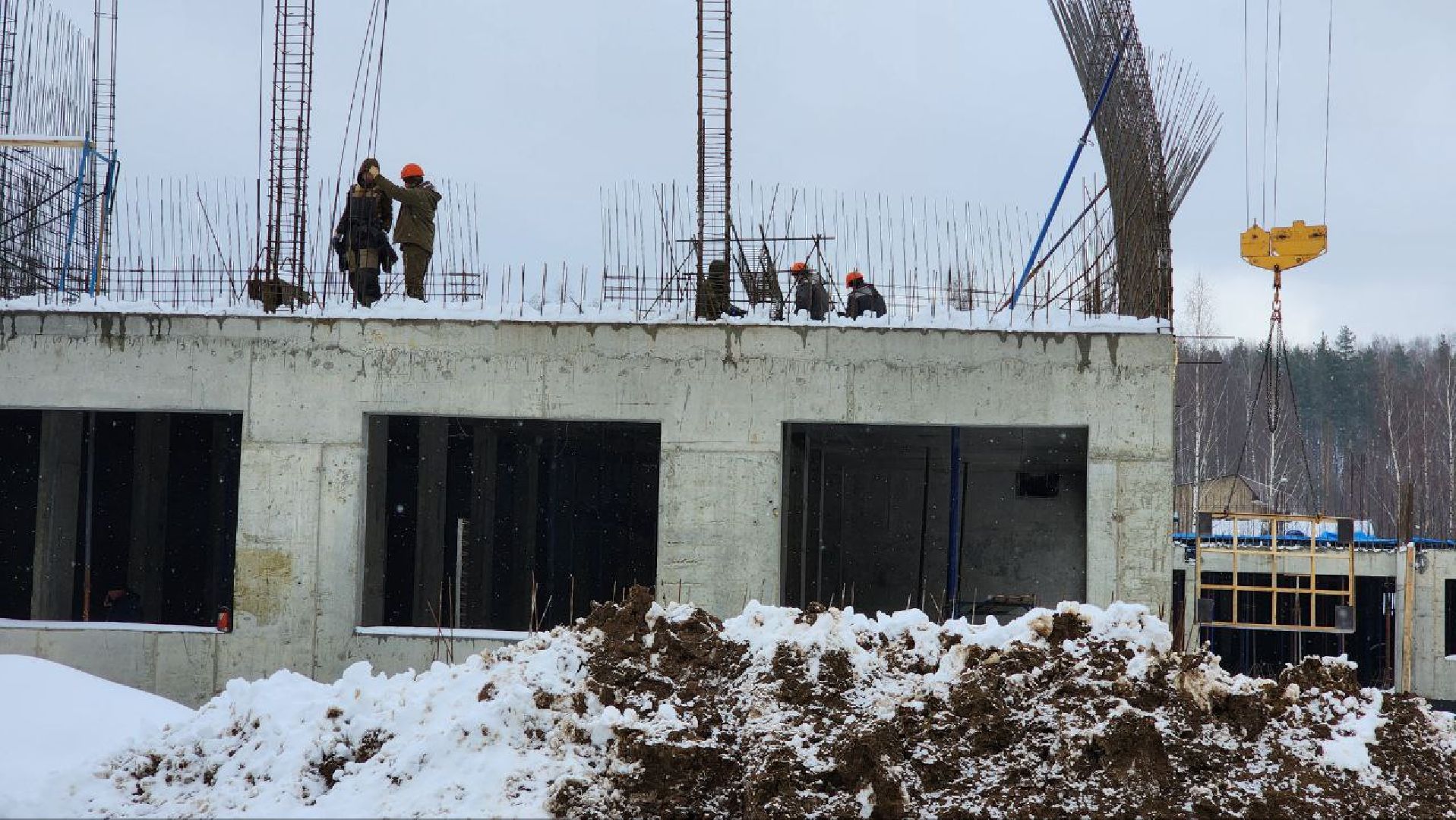 Дмитров, Пристройка к Внуковской школе, Минобразования,