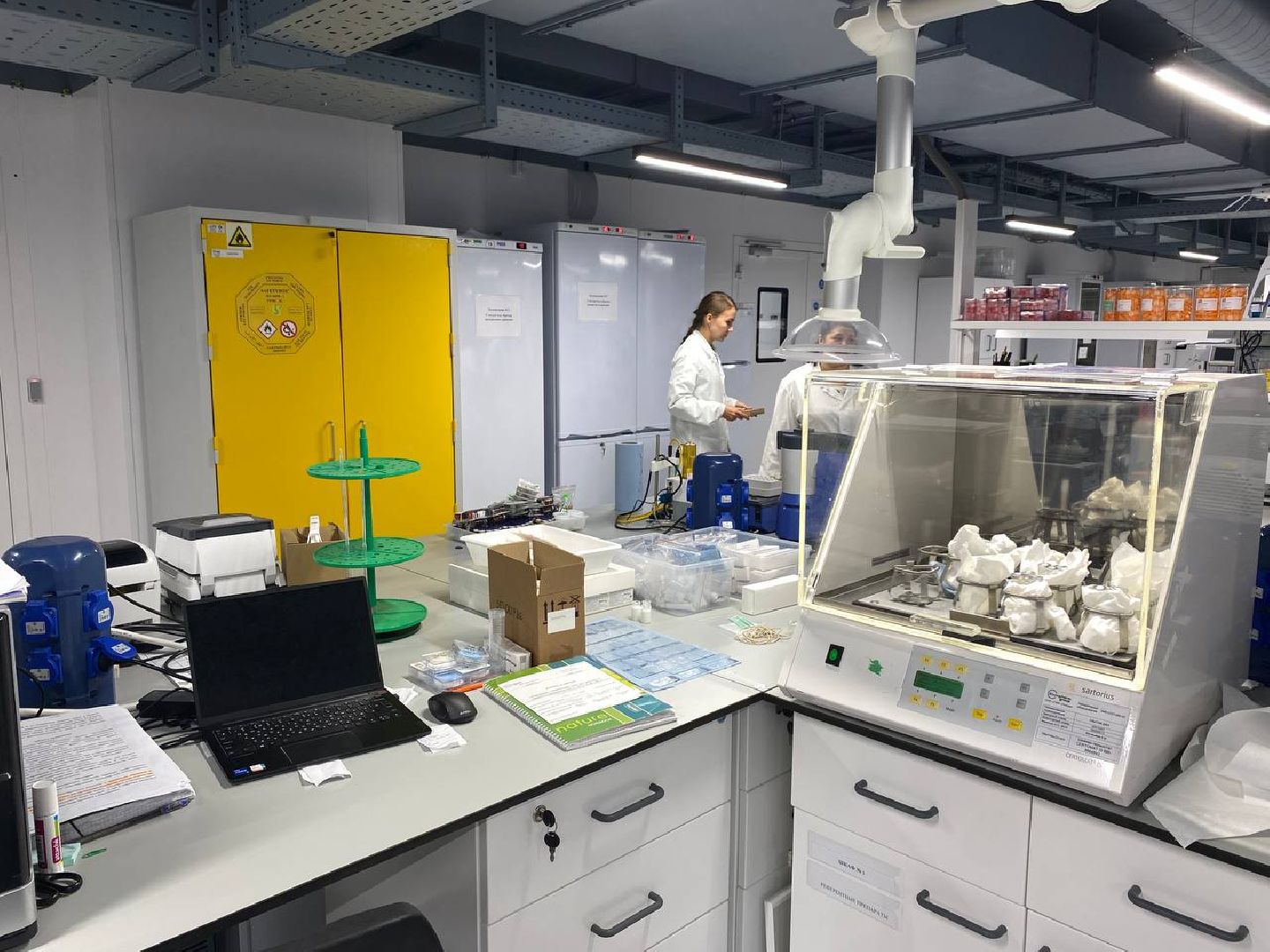 Биннофарм, формацевтическая компания в красногорске, создание лекарств,