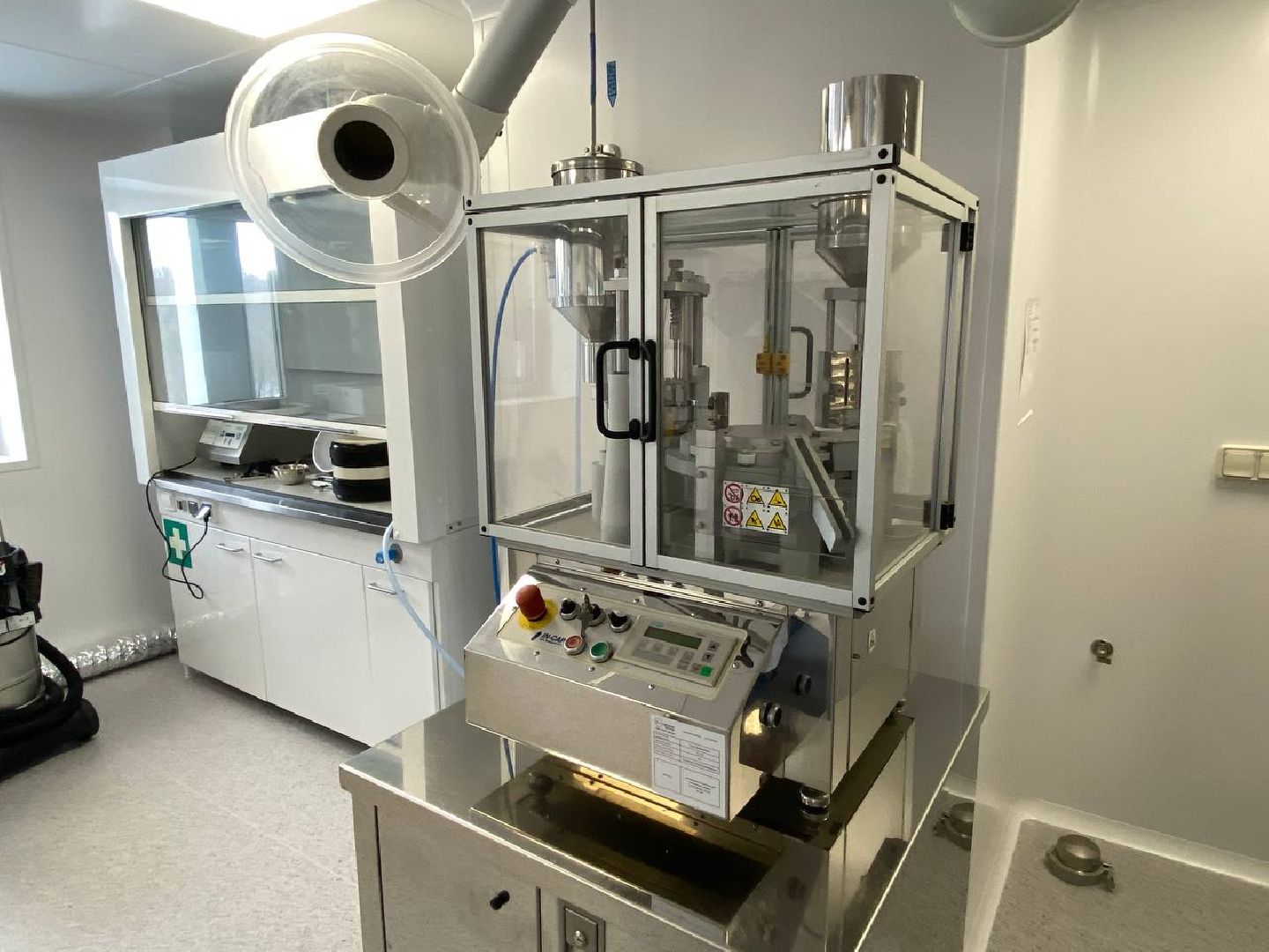 Биннофарм, формацевтическая компания в красногорске, создание лекарств,