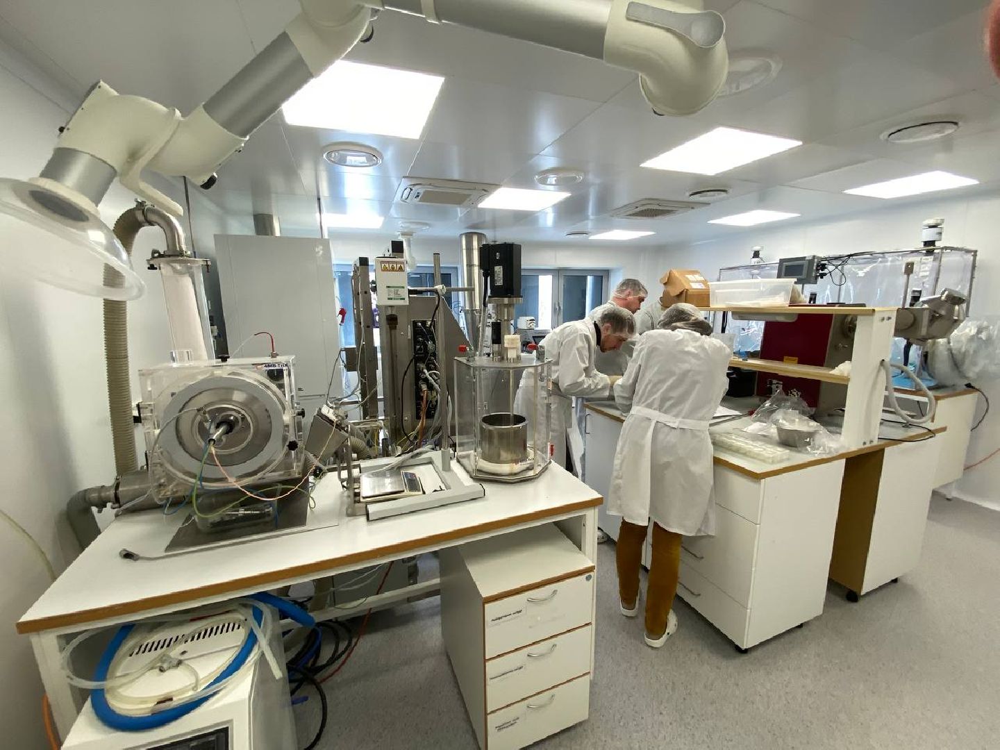 Биннофарм, формацевтическая компания в красногорске, создание лекарств,