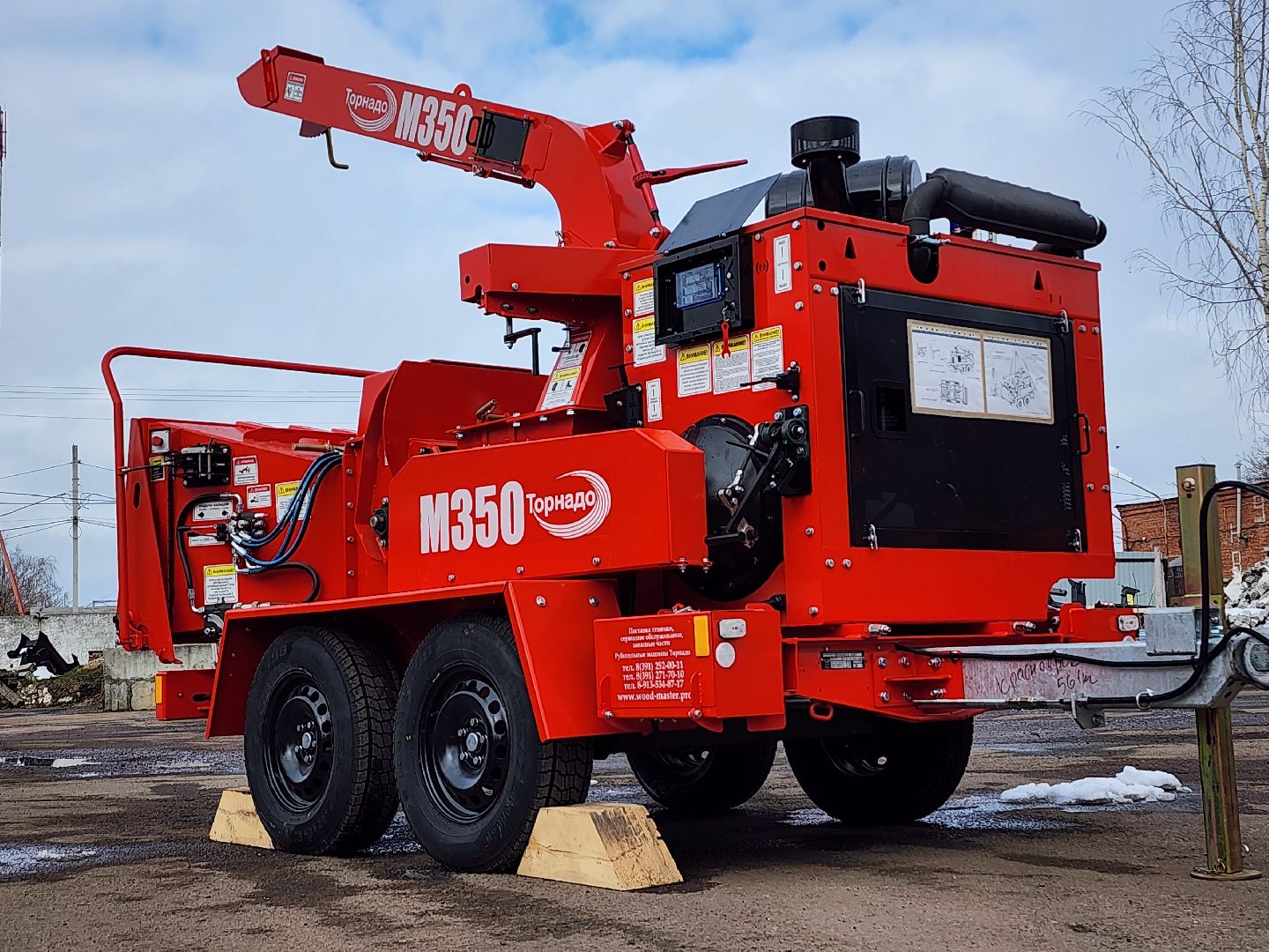 серпухов, комбинат благоустройства, новая техника для коммунальщиков, измельчитель древесины,