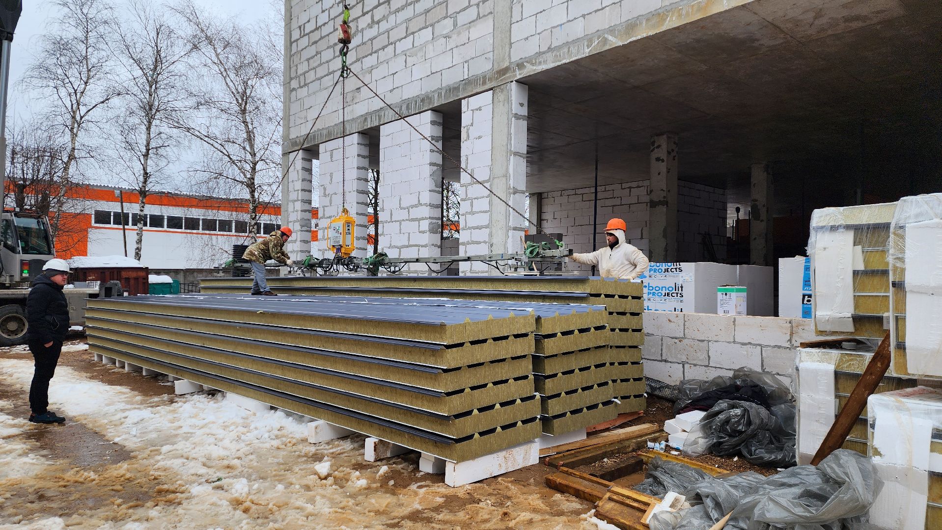 истра, строительство школы, стройка,