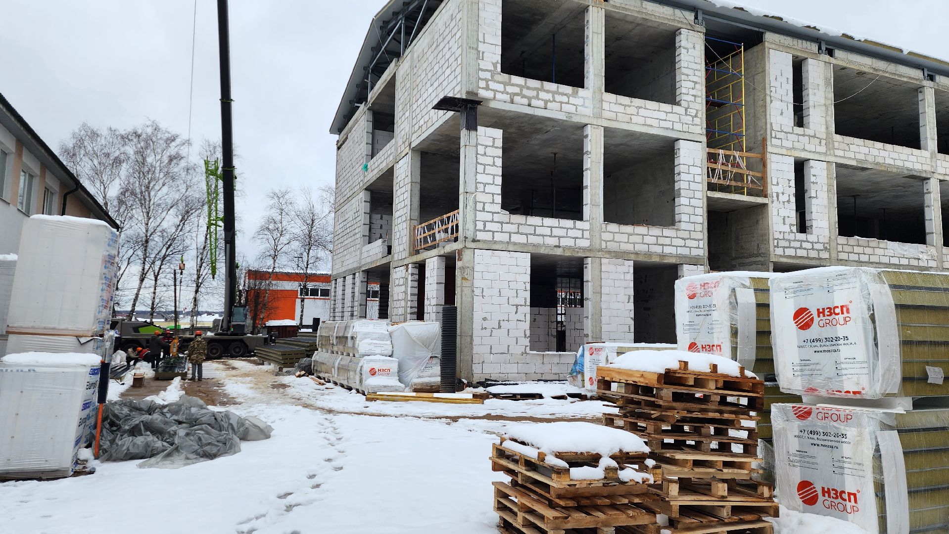 истра, строительство школы, стройка,